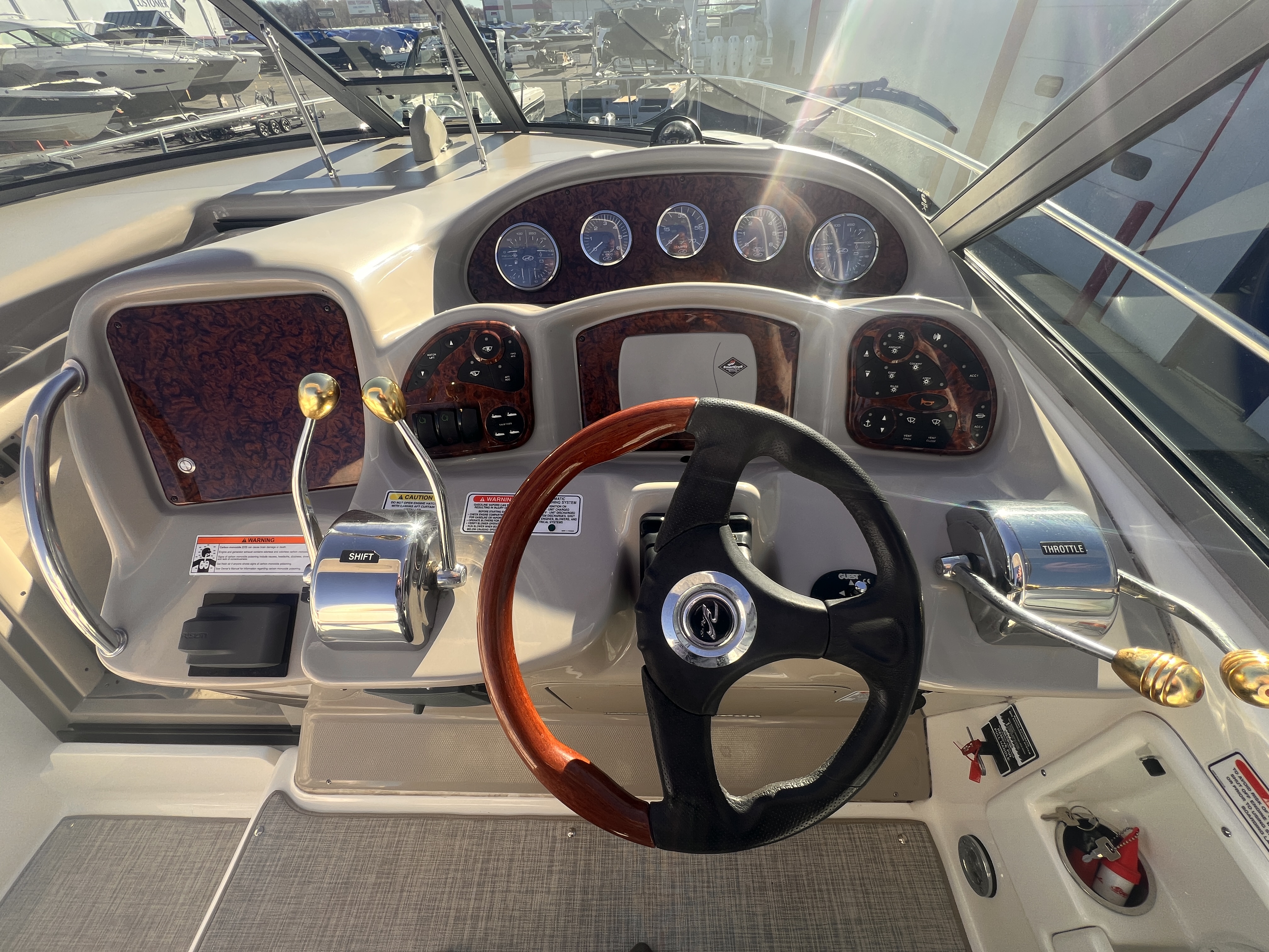 2006 Sea Ray 320 Sundancer Image Thumbnail #18