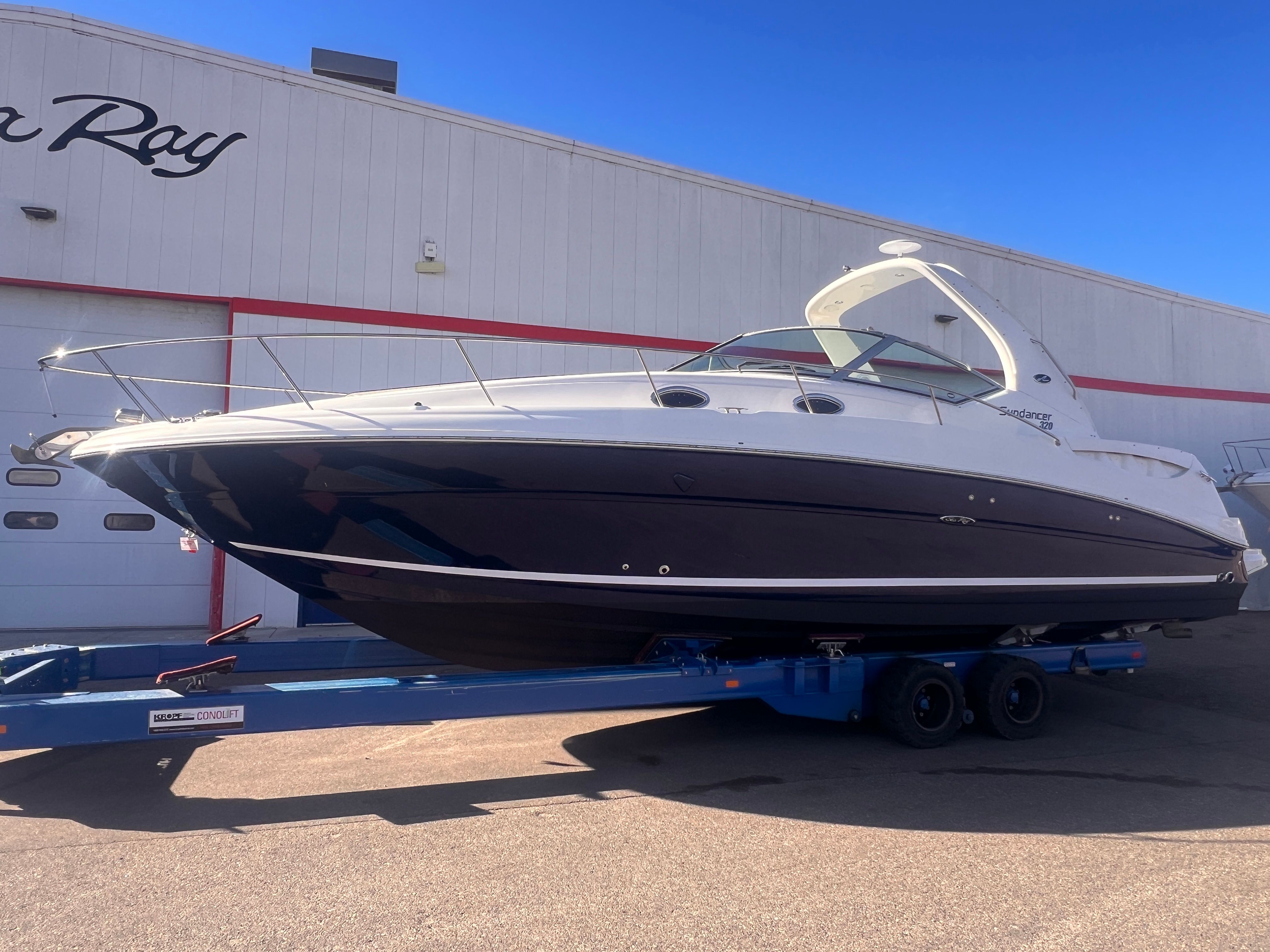 2006 Sea Ray 320 Sundancer Image Thumbnail #1