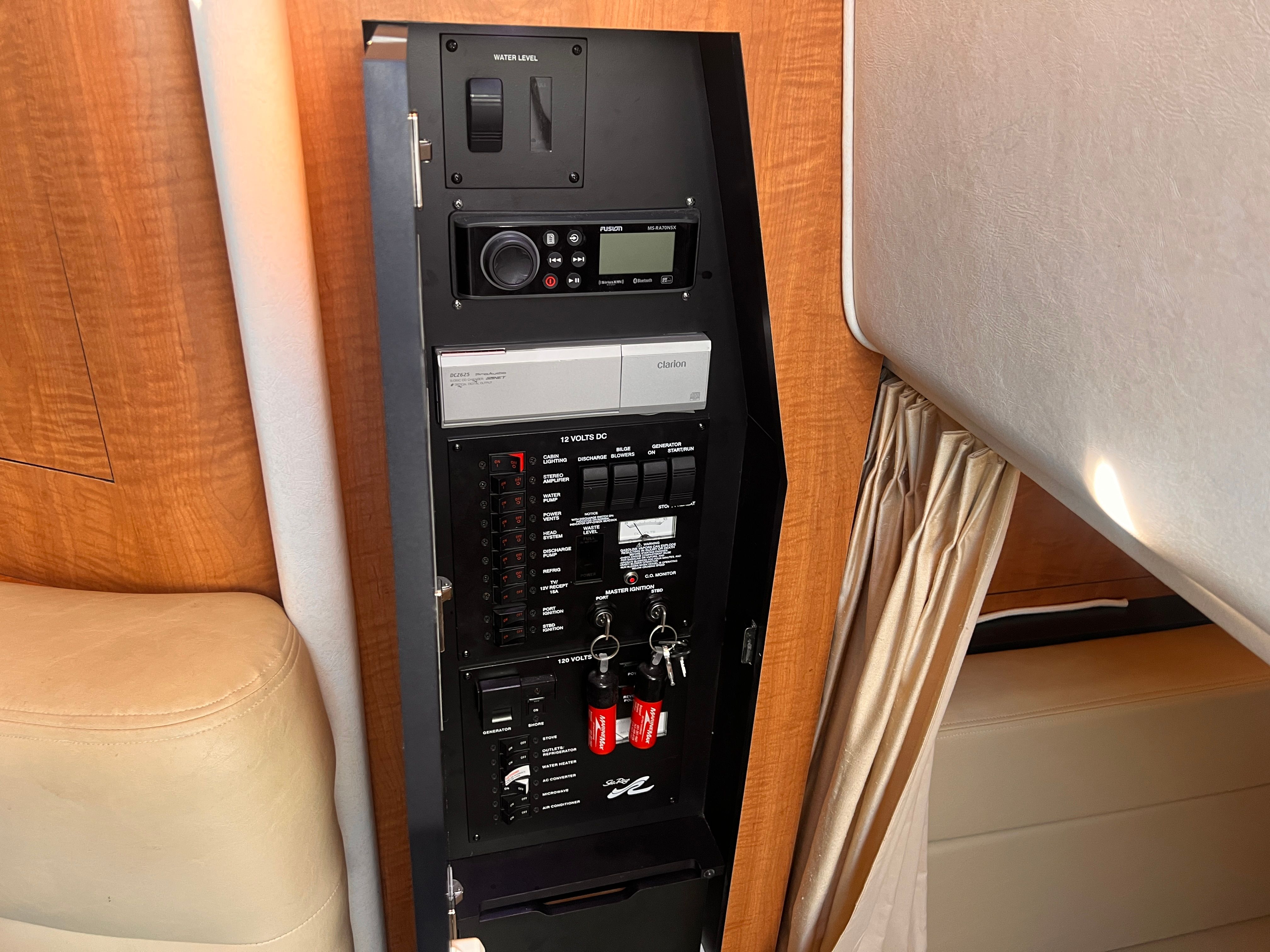 2006 Sea Ray 320 Sundancer Image Thumbnail #23