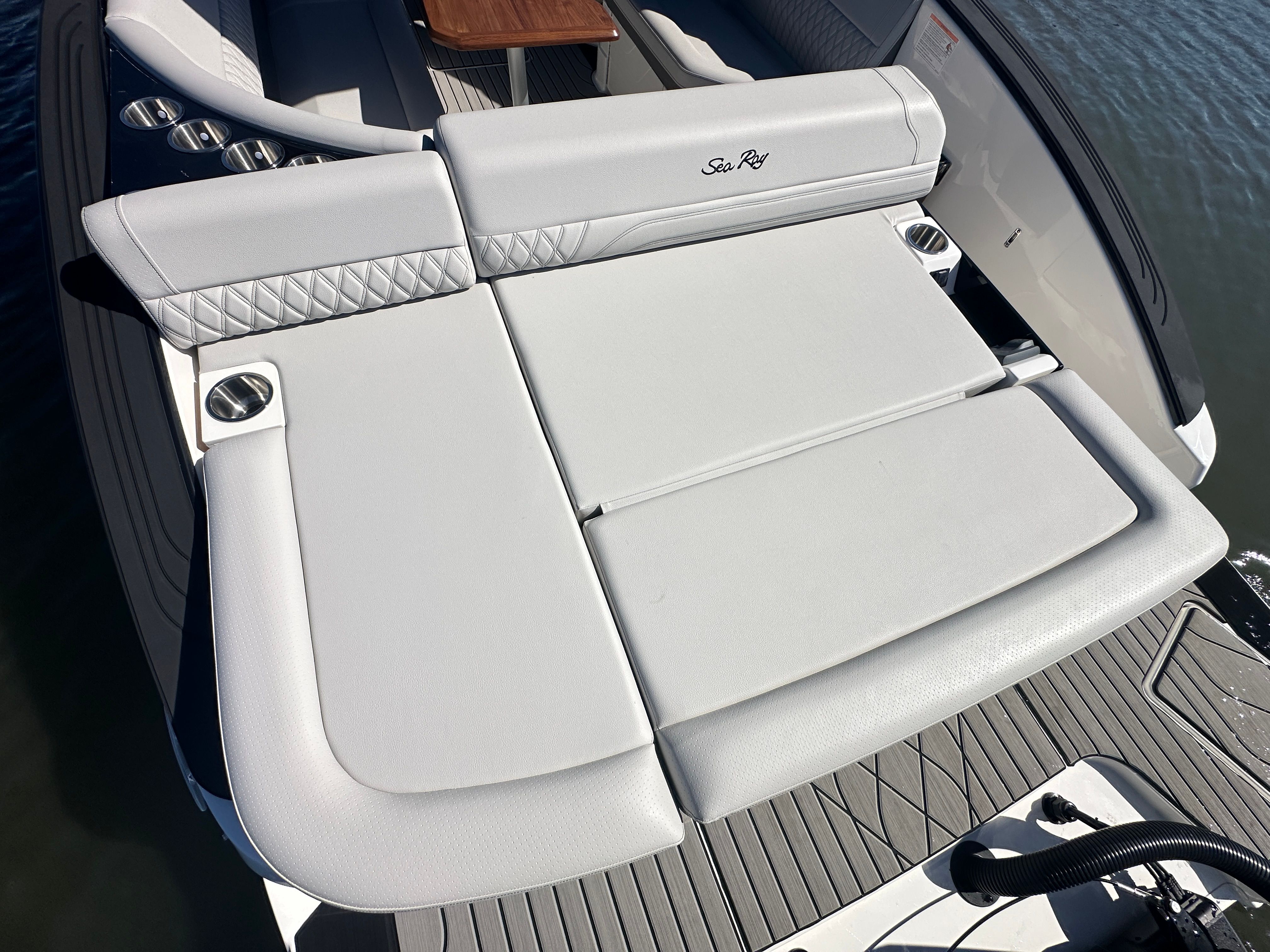 2026 Sea Ray SLX 280 Outboard Image Thumbnail #45