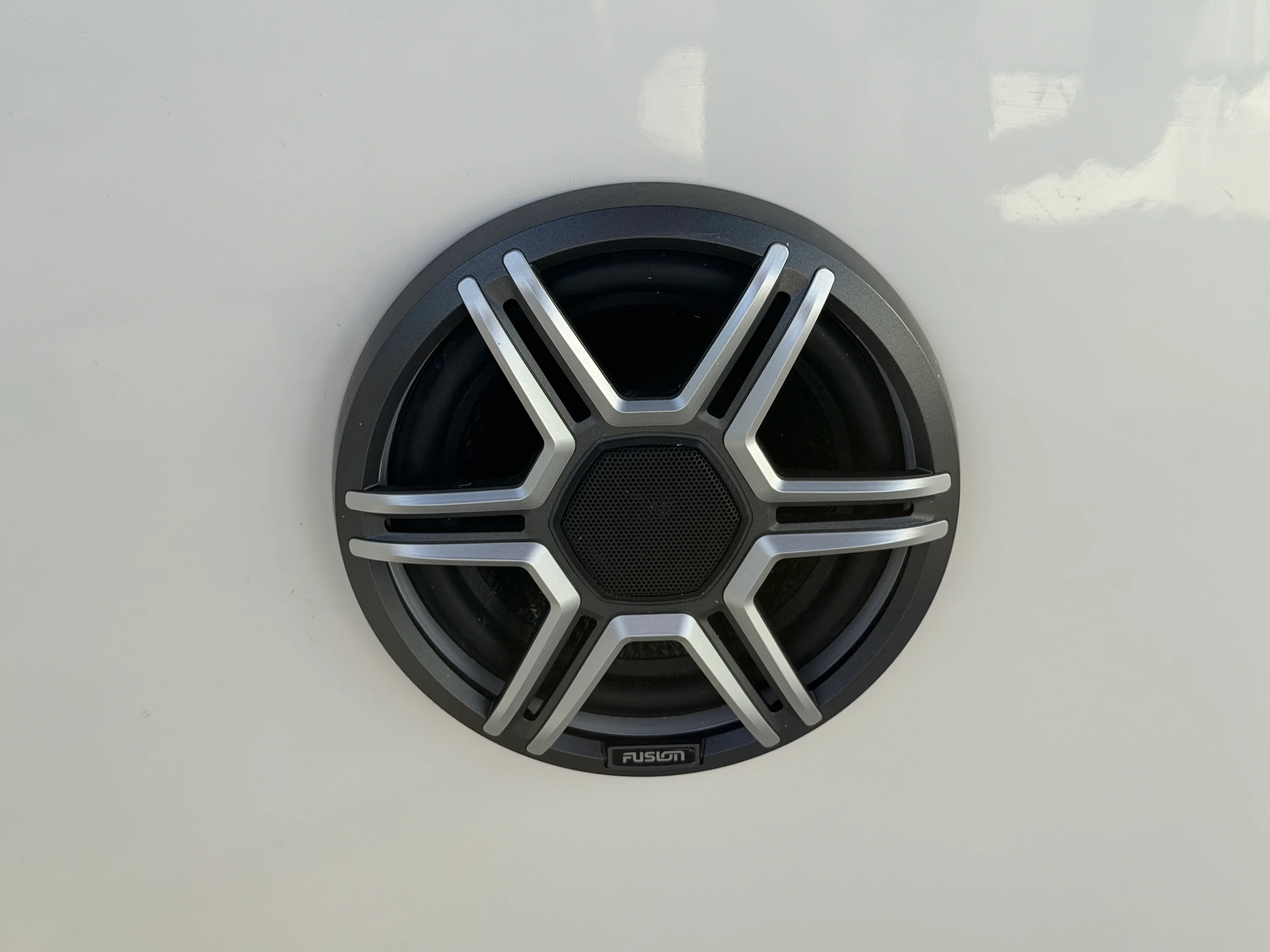 2026 Sea Ray SDX 230 Outboard Image Thumbnail #29