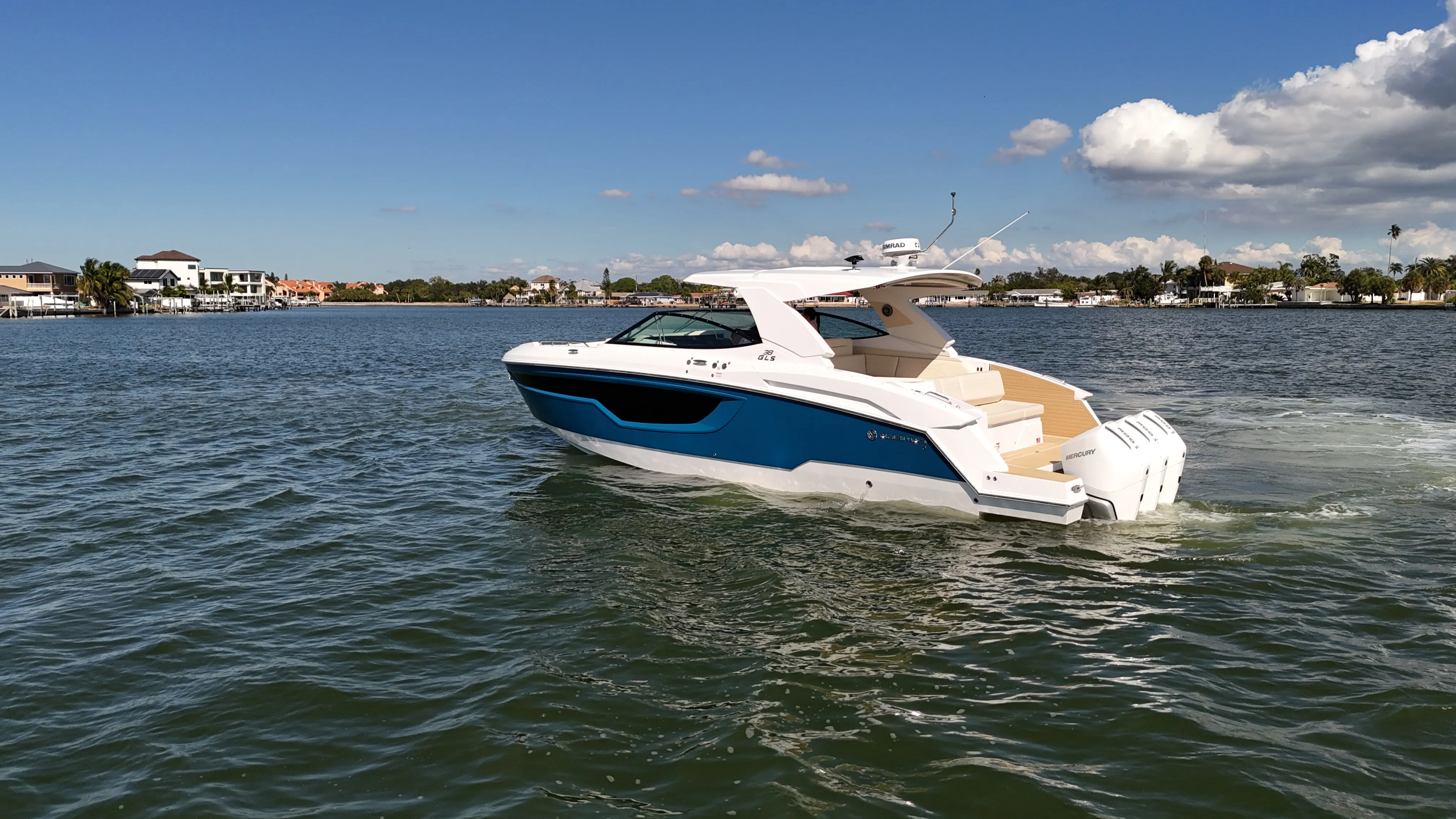 2026 Cruisers Yachts 38 GLS Outboard Image Thumbnail #7