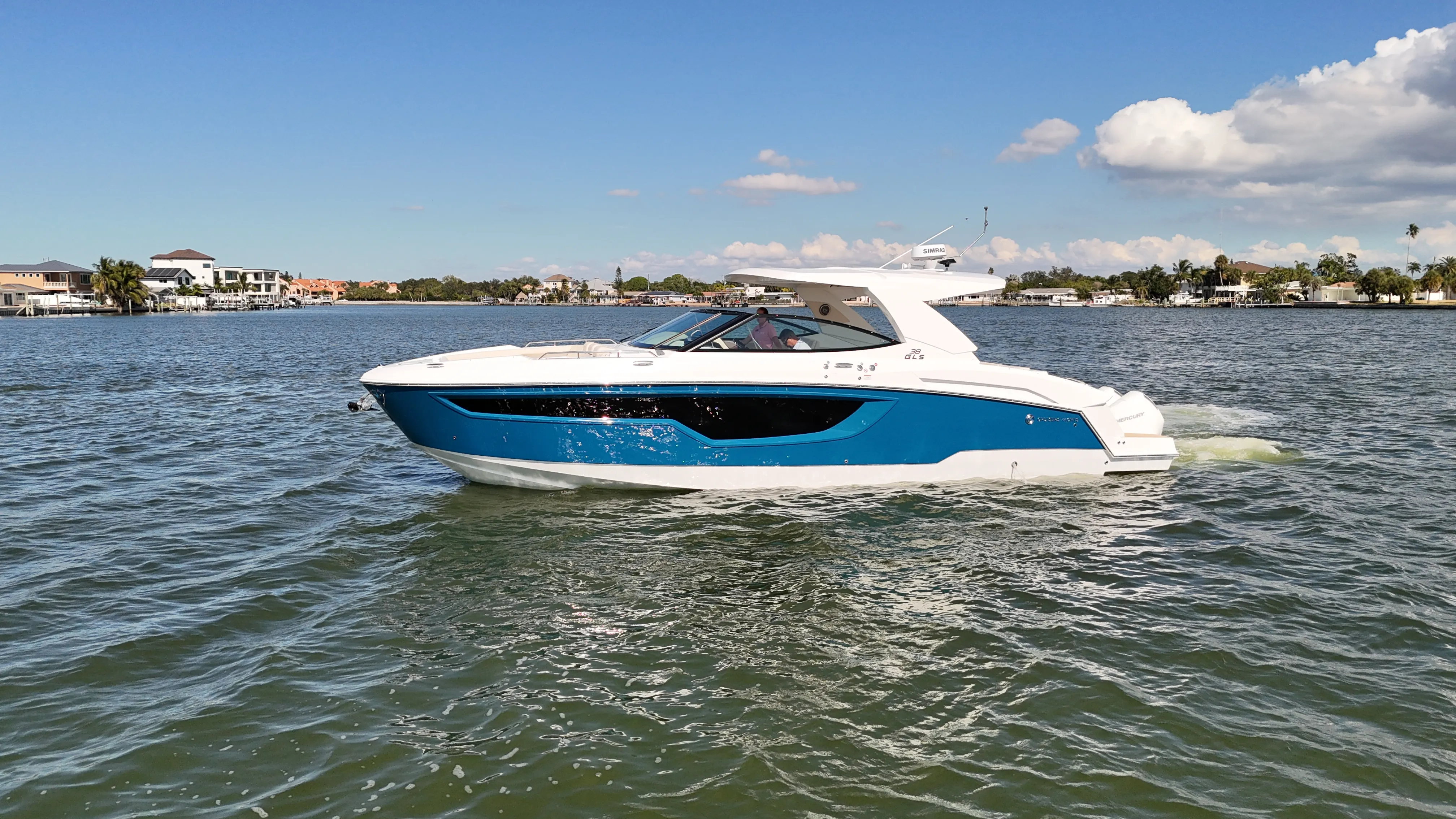 2026 Cruisers Yachts 38 GLS Outboard Image Thumbnail #0