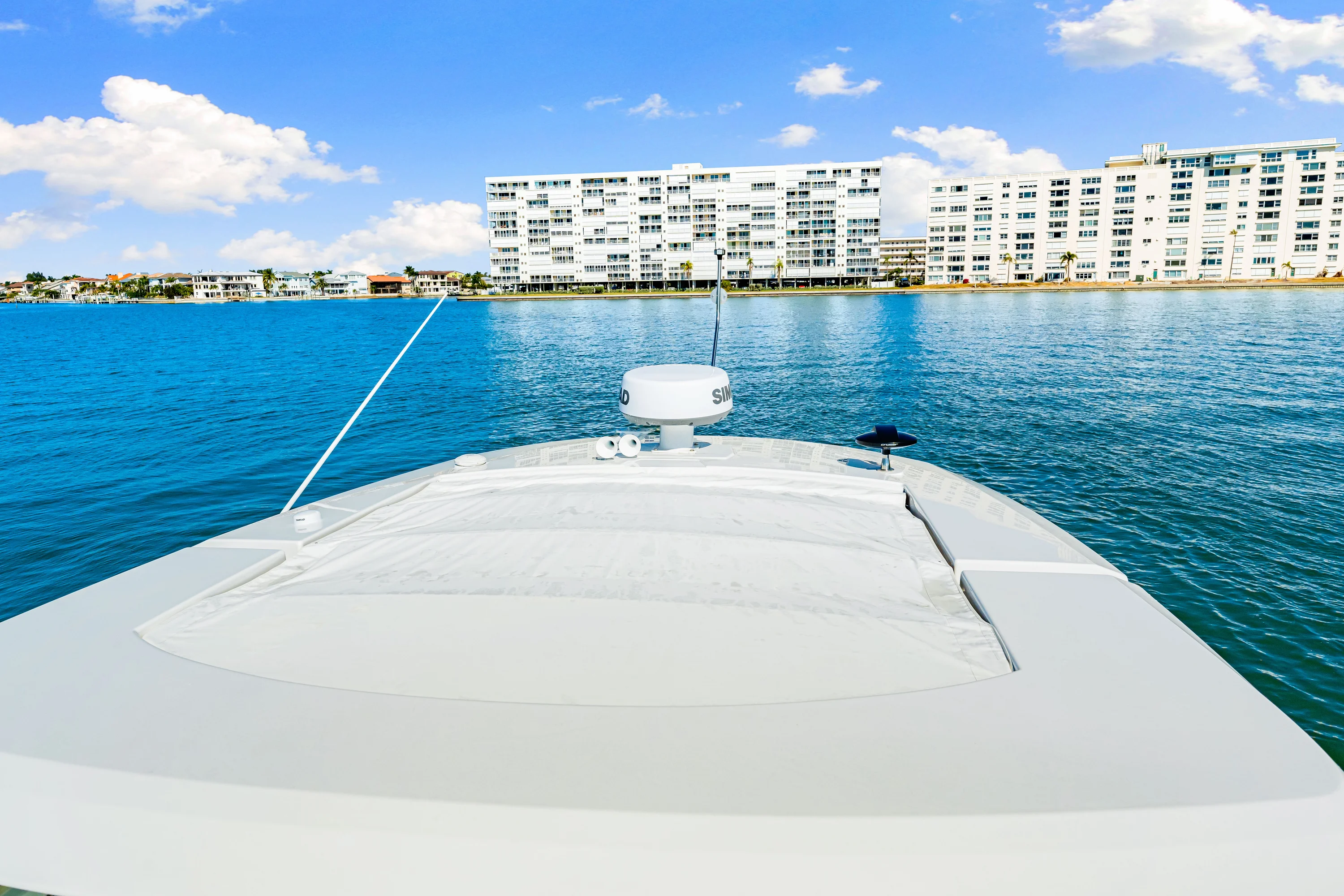 2026 Cruisers Yachts 38 GLS Outboard Image Thumbnail #74