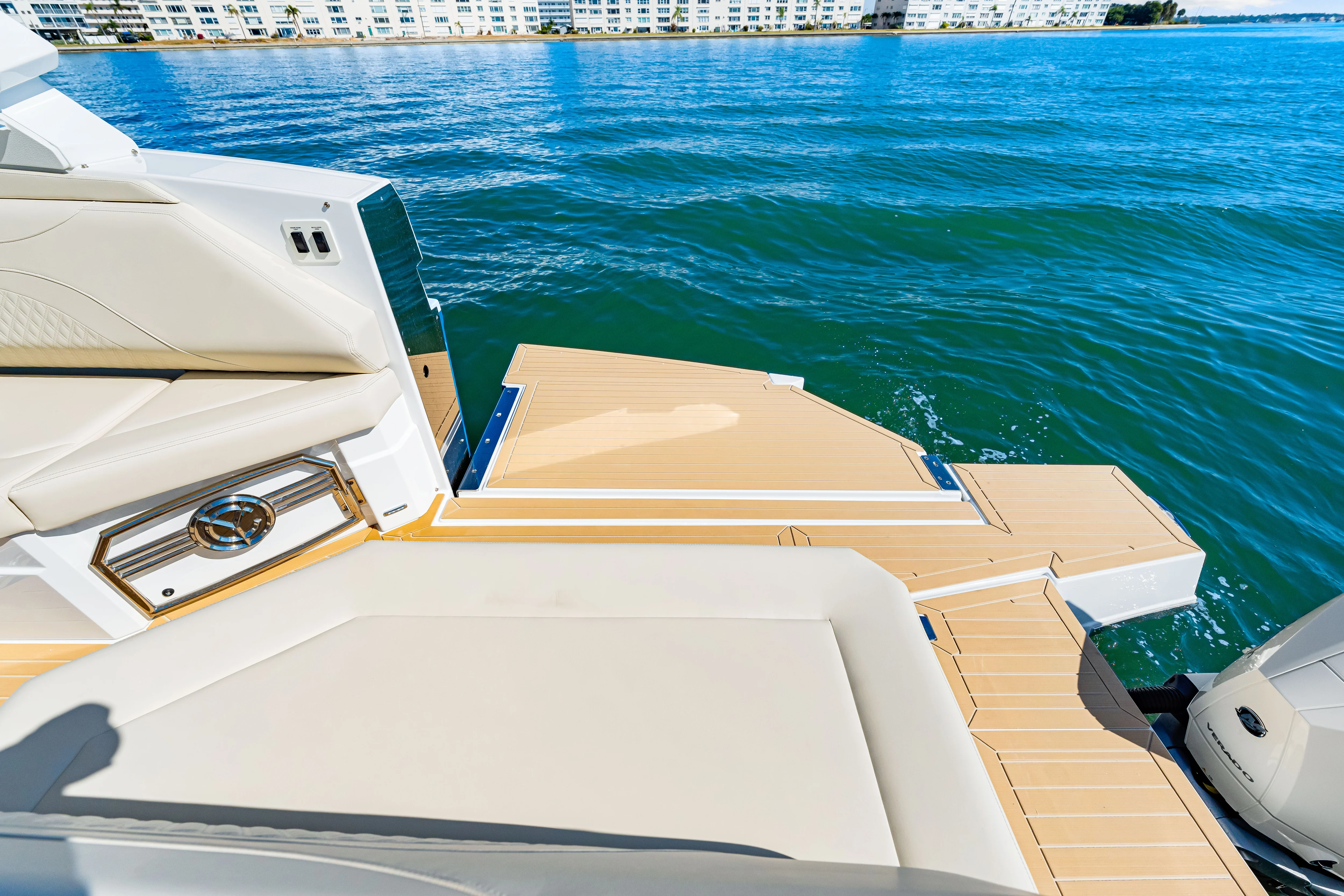 2026 Cruisers Yachts 38 GLS Outboard Image Thumbnail #54