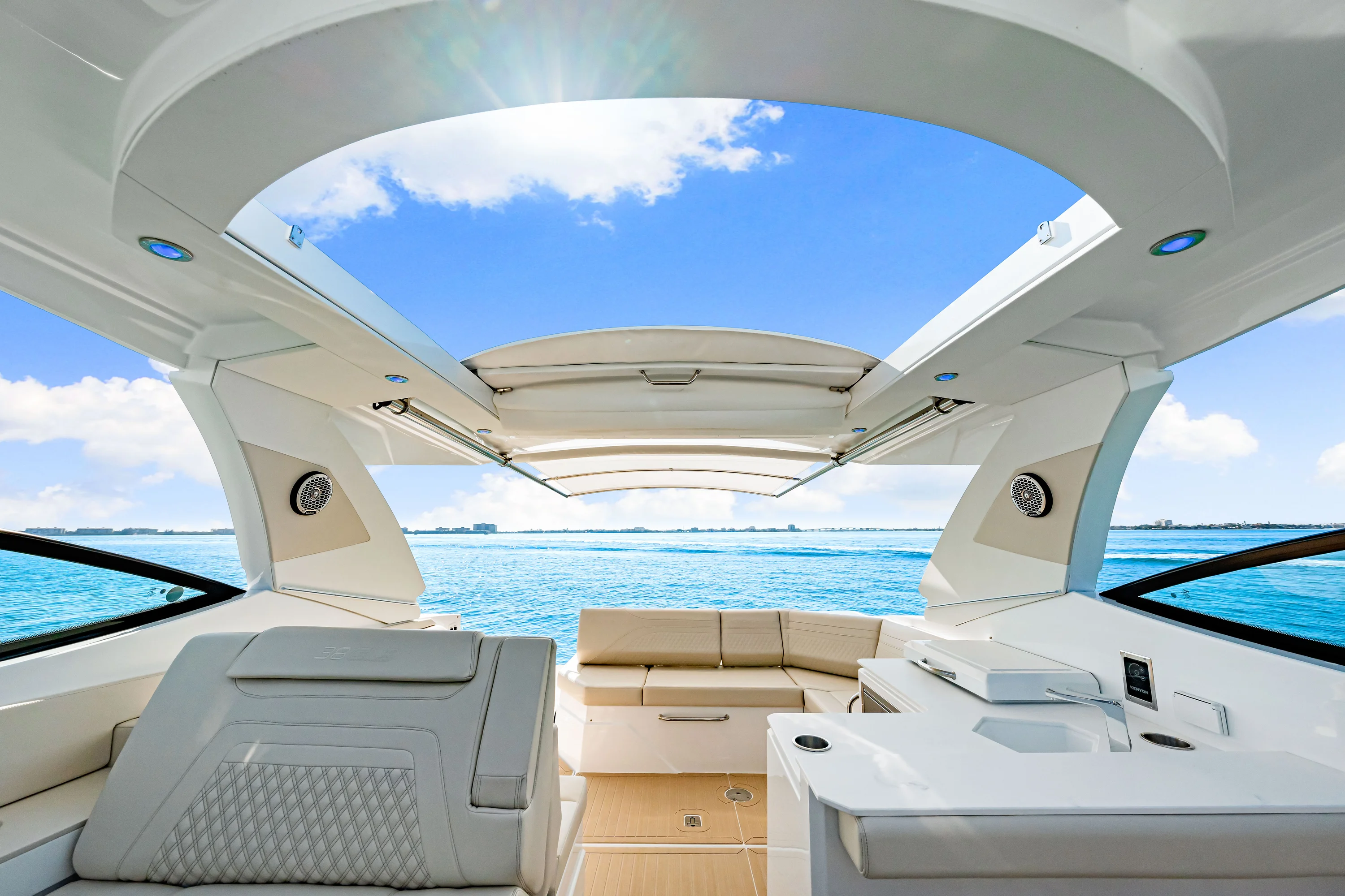 2026 Cruisers Yachts 38 GLS Outboard Image Thumbnail #67