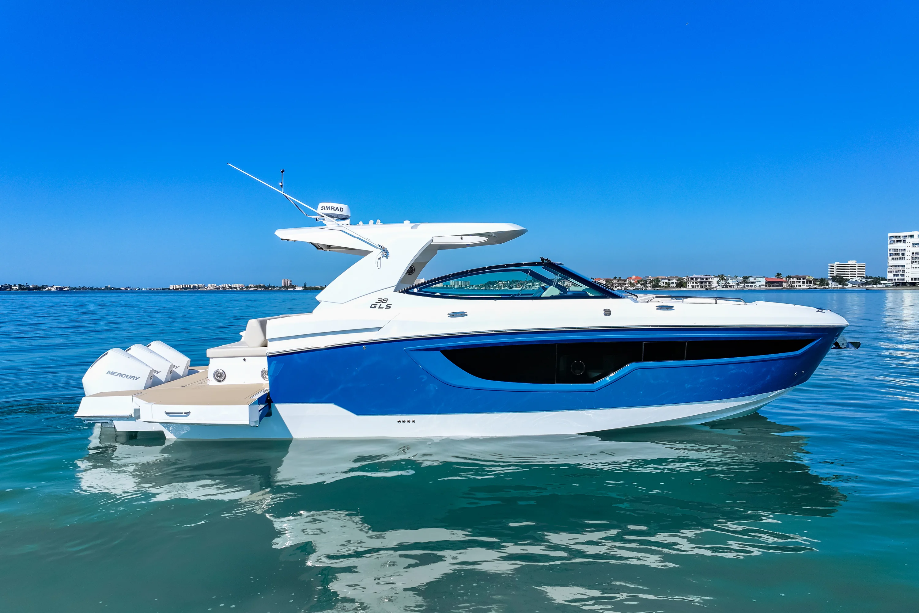 2026 Cruisers Yachts 38 GLS Outboard Image Thumbnail #2