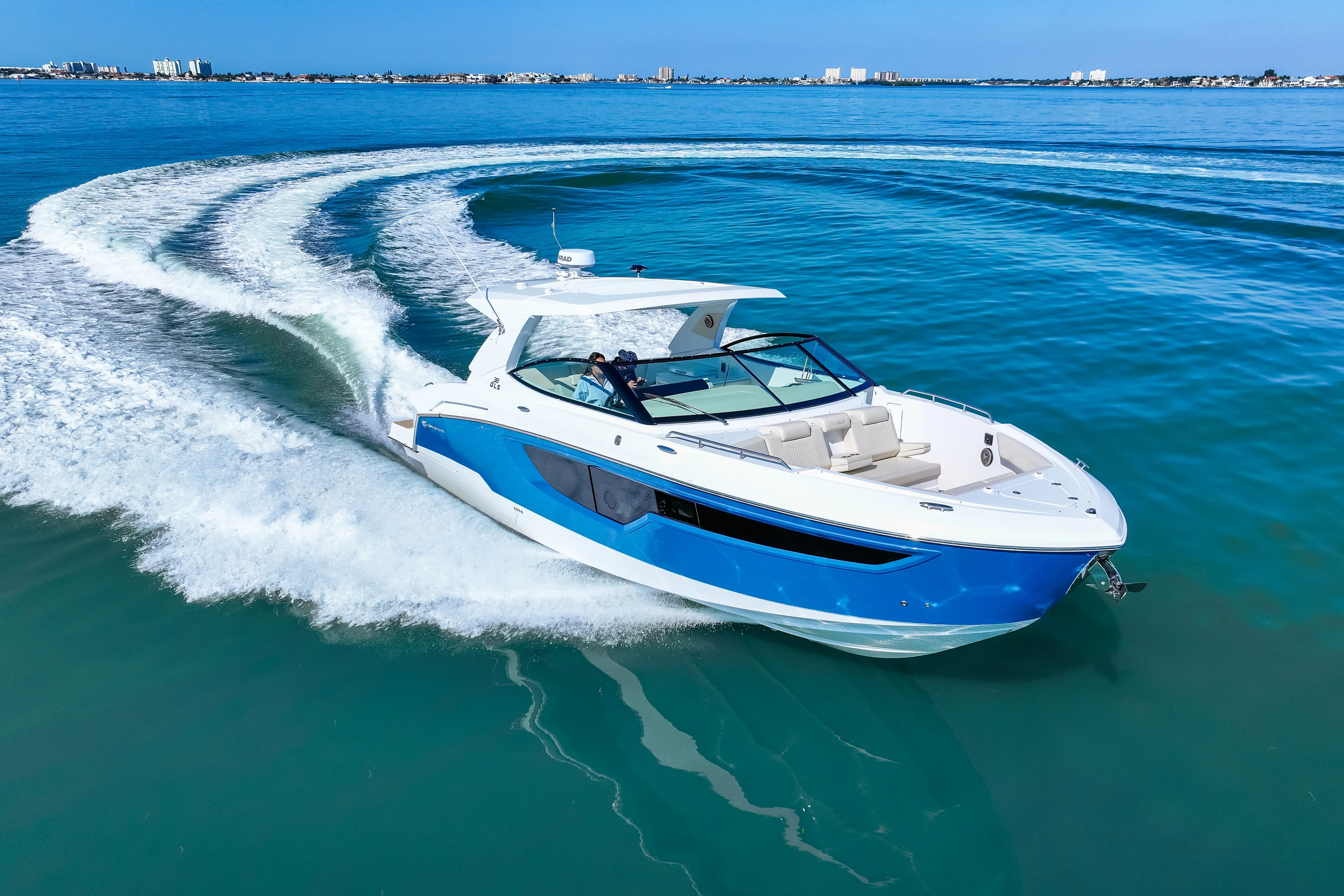 2026 Cruisers Yachts 38 GLS Outboard Image Thumbnail #46