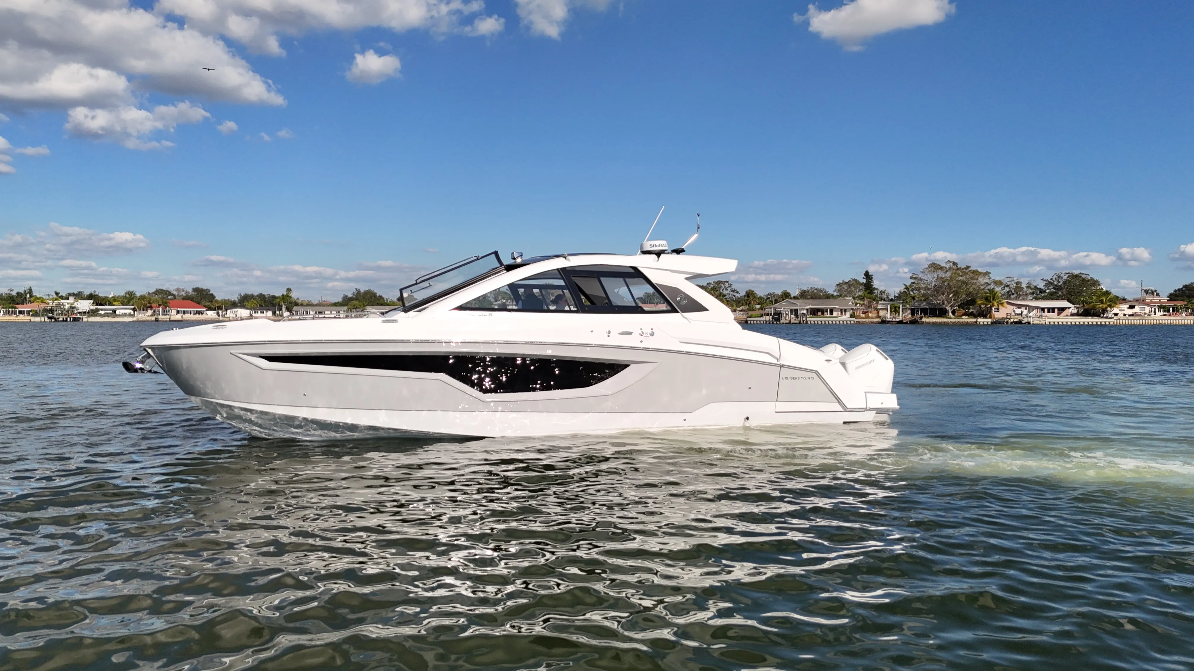 2026 Cruisers Yachts 42 GLS Outboard Image Thumbnail #0