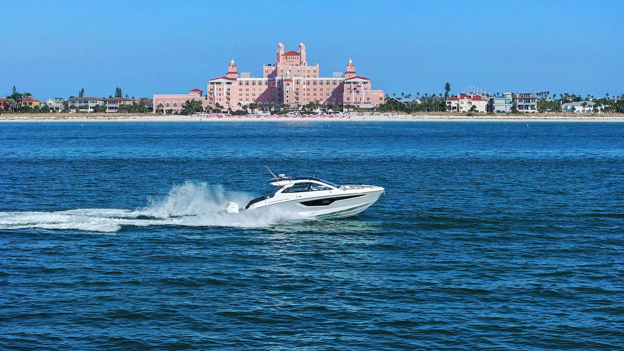 2026 Cruisers Yachts 42 GLS Outboard Image Thumbnail #14