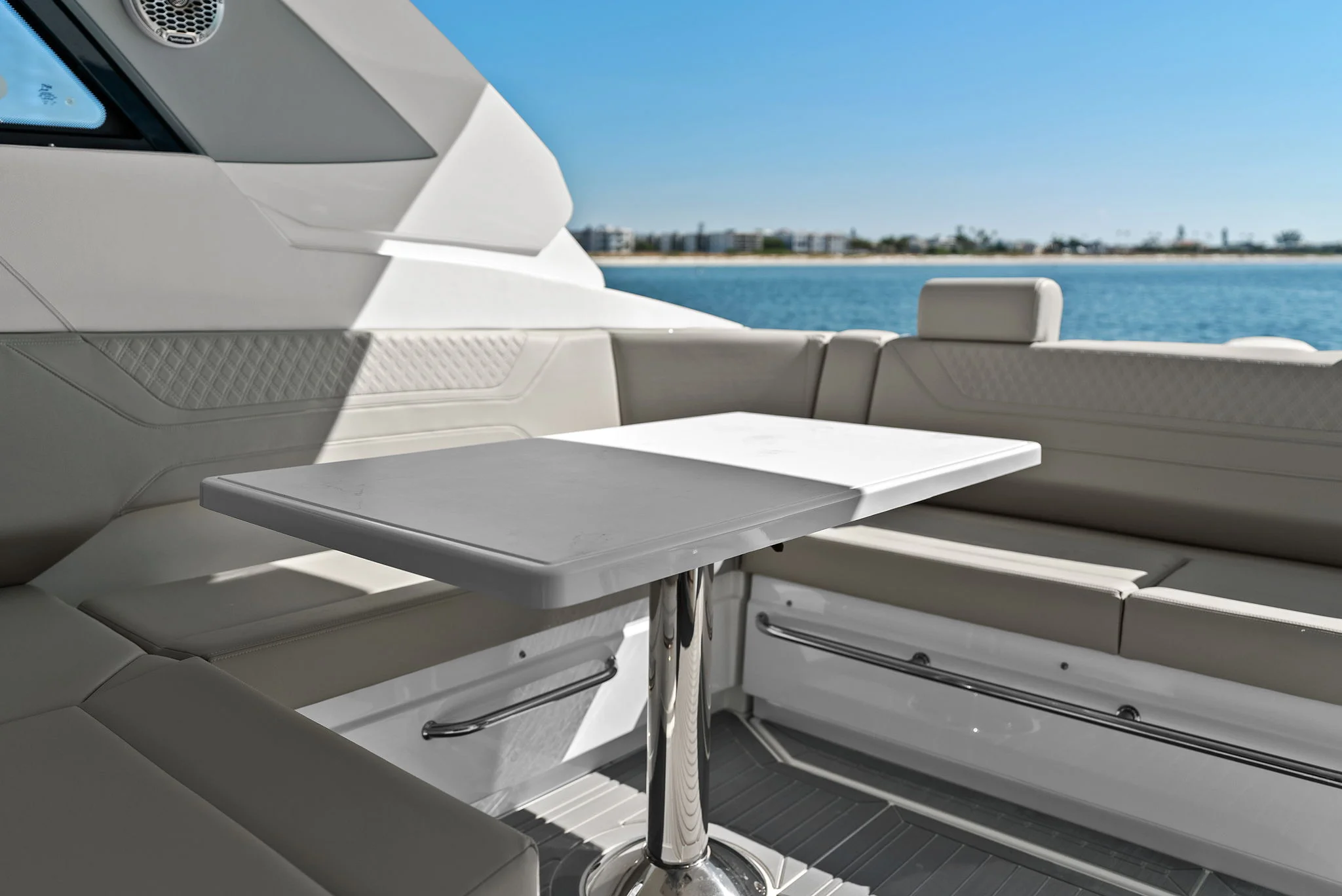 2026 Cruisers Yachts 42 GLS Outboard Image Thumbnail #68