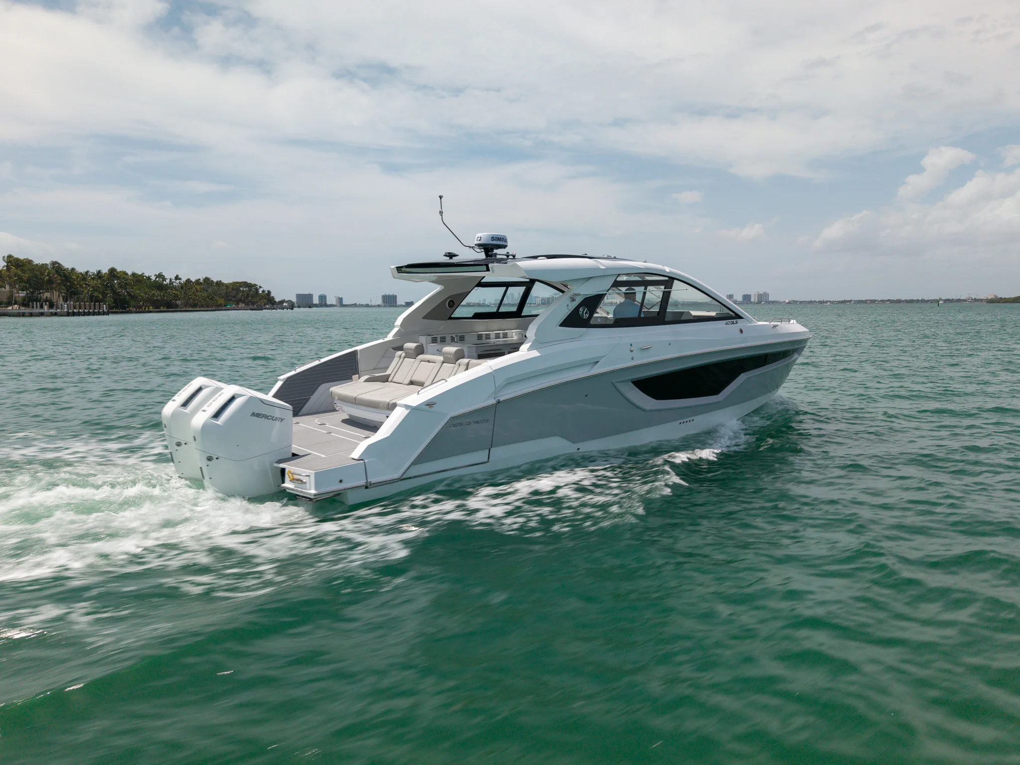 2026 Cruisers Yachts 42 GLS Outboard Image Thumbnail #7