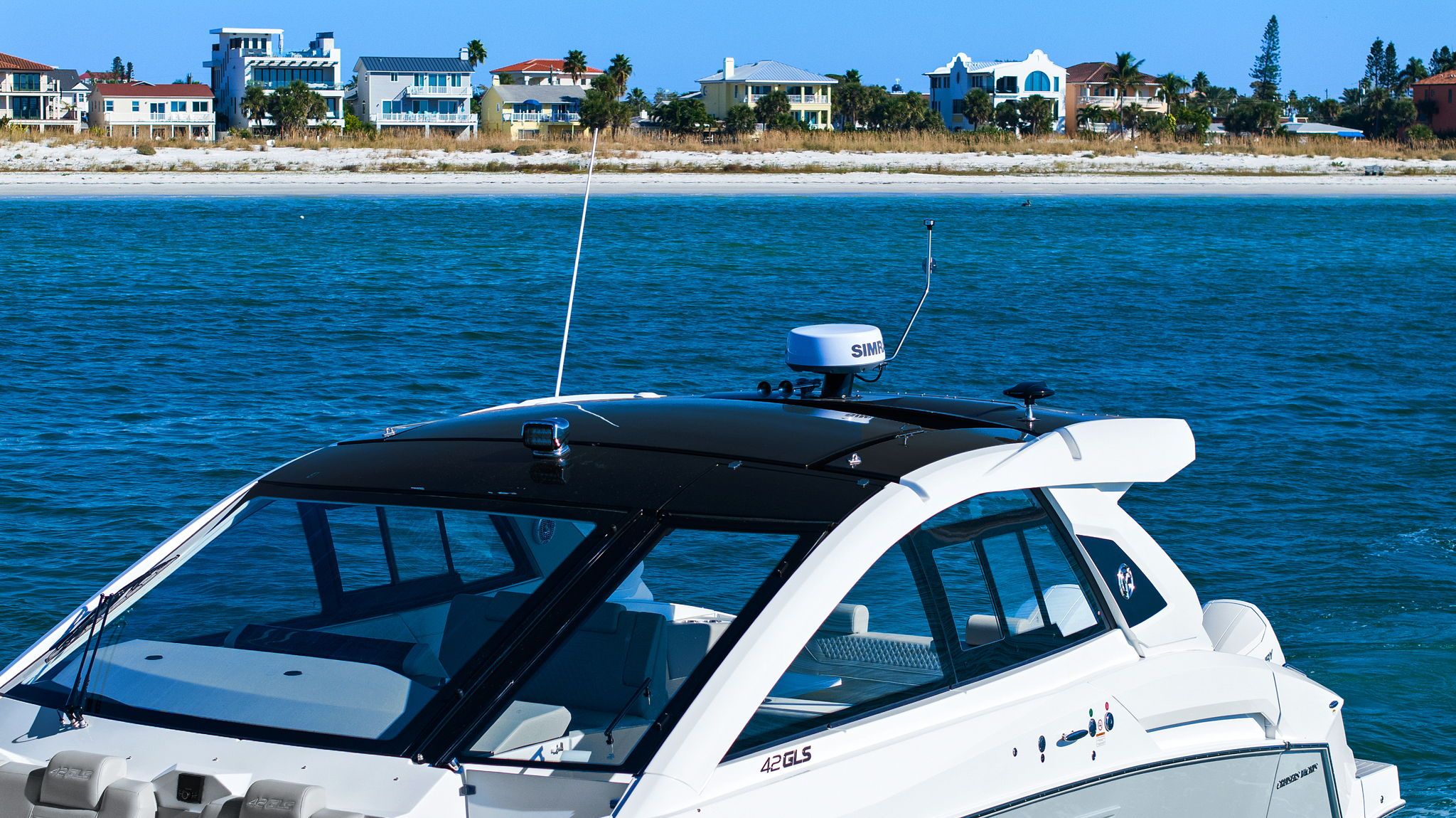 2026 Cruisers Yachts 42 GLS Outboard Image Thumbnail #9