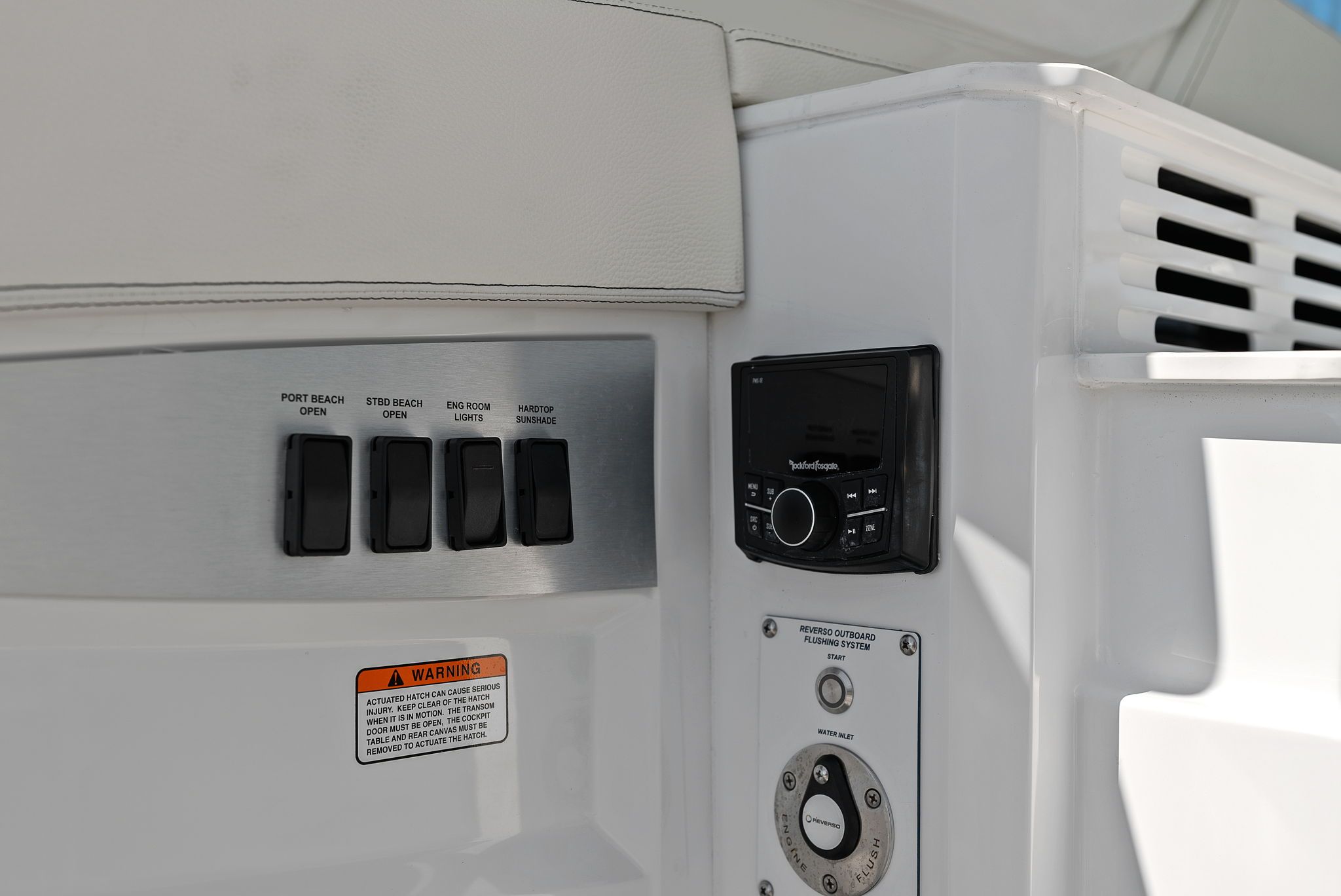 2026 Cruisers Yachts 42 GLS Outboard Image Thumbnail #66