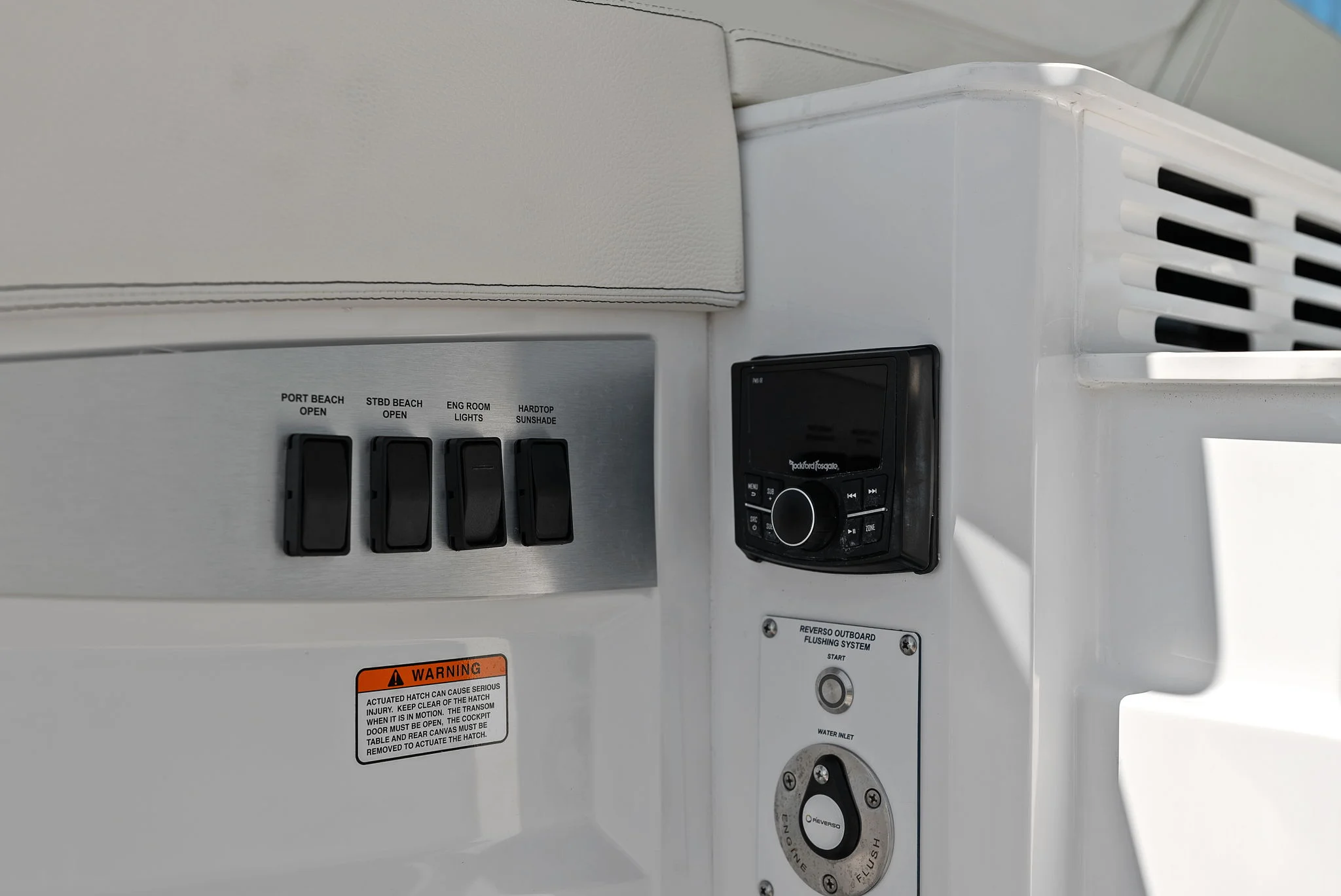 2026 Cruisers Yachts 42 GLS Outboard Image Thumbnail #66