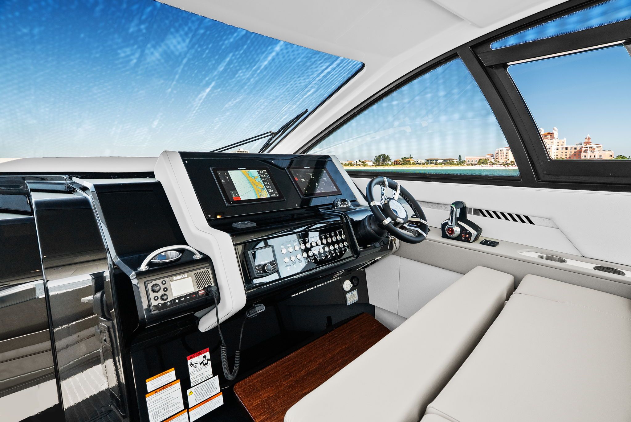 2026 Cruisers Yachts 42 GLS Outboard Image Thumbnail #39