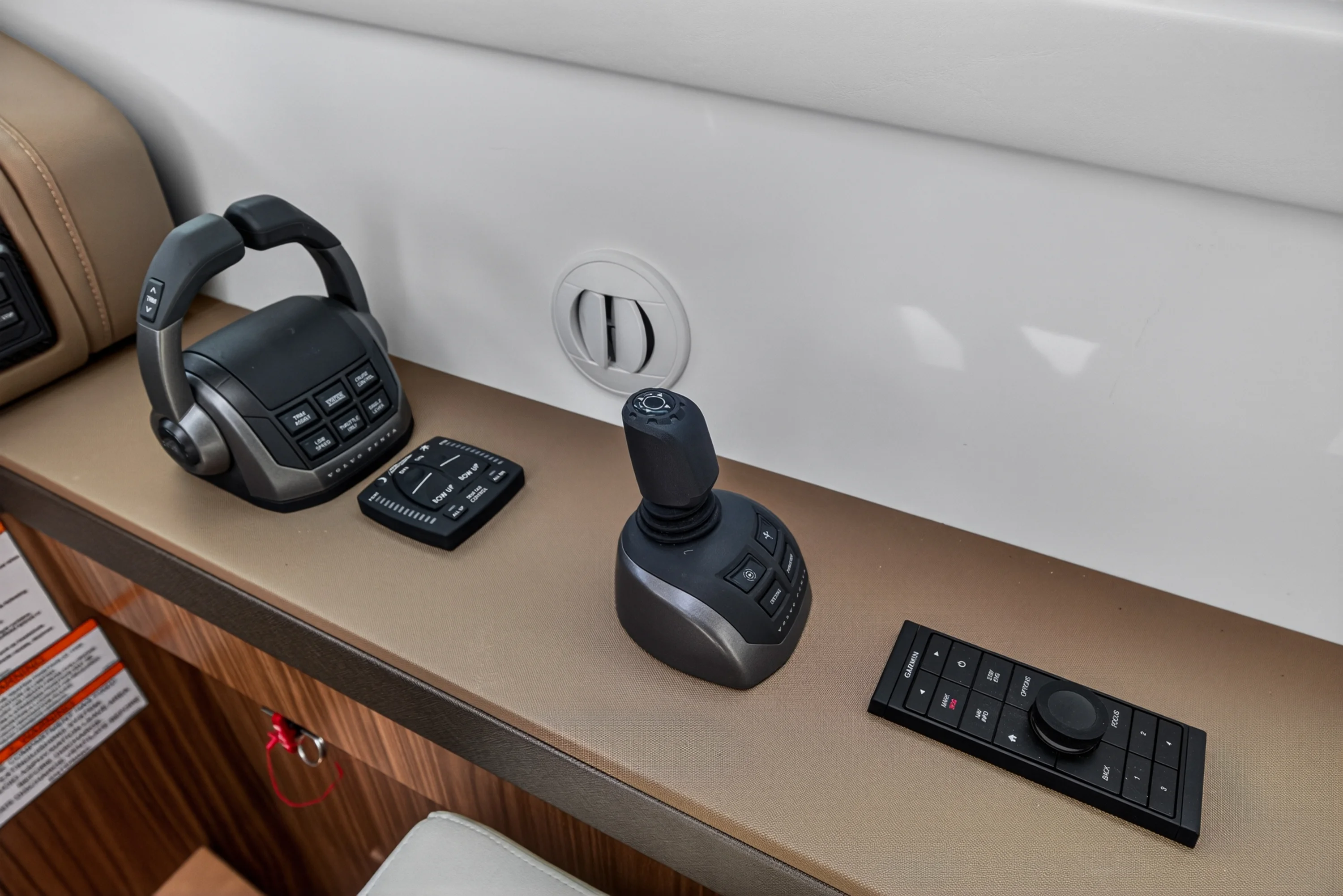 2026 Cruisers Yachts 46 Cantius Image Thumbnail #36