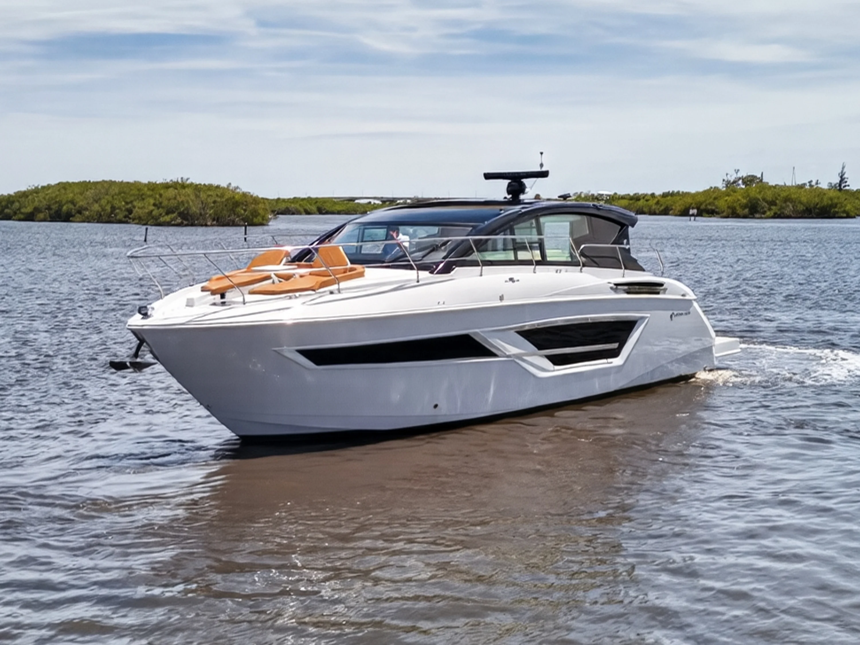2026 Cruisers Yachts 46 Cantius Image Thumbnail #5