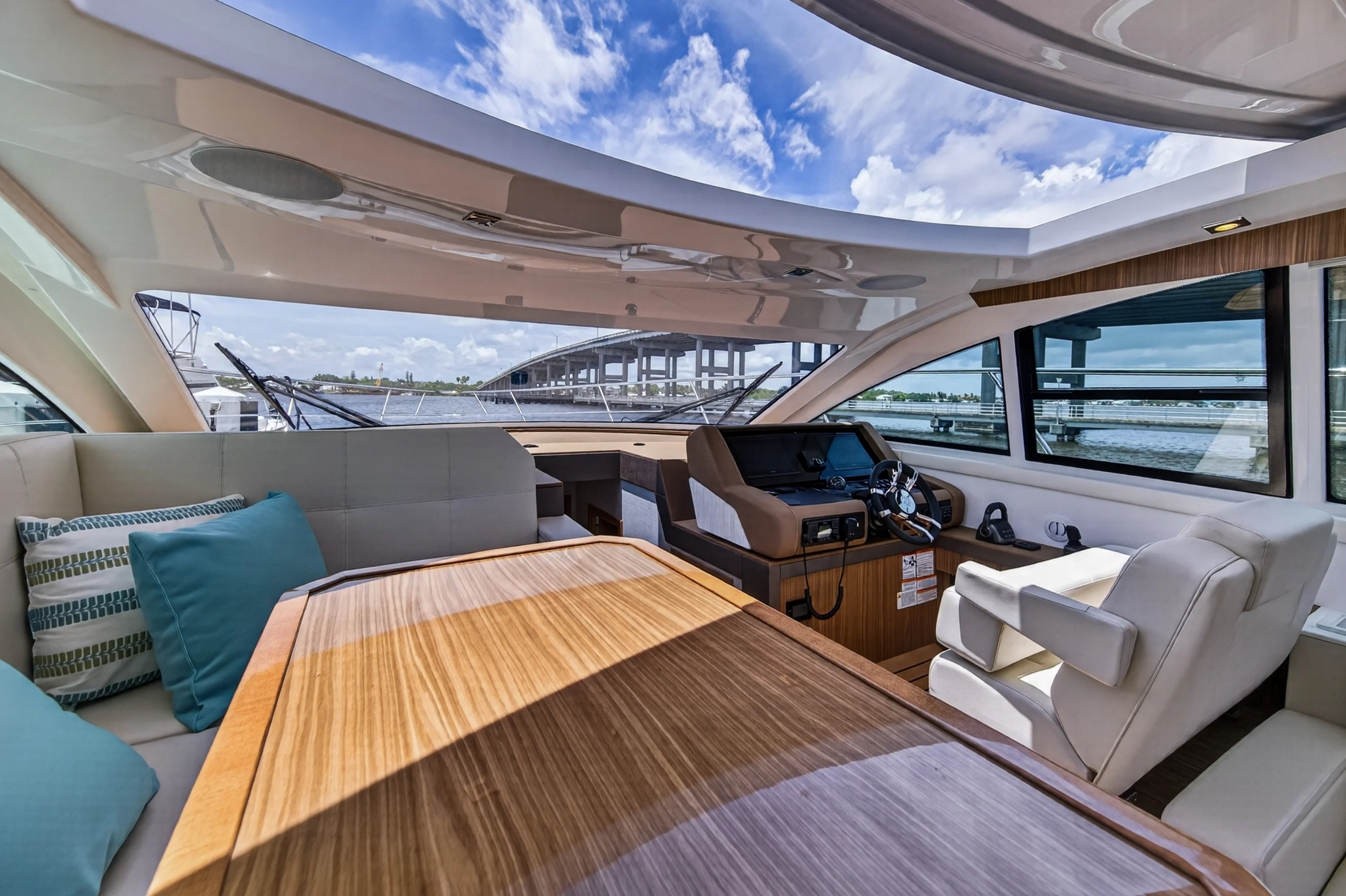 2026 Cruisers Yachts 46 Cantius Image Thumbnail #30
