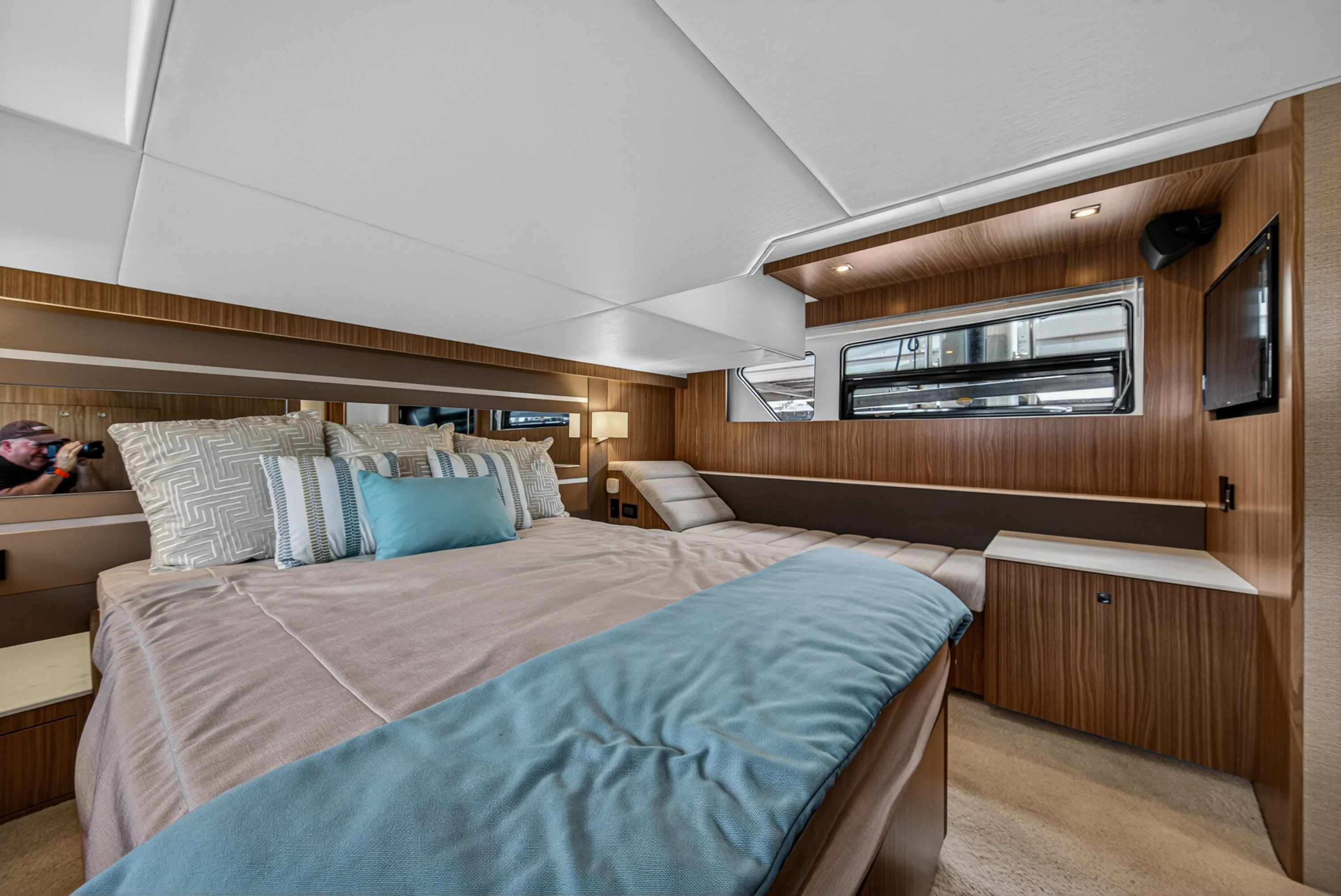 2026 Cruisers Yachts 46 Cantius Image Thumbnail #56