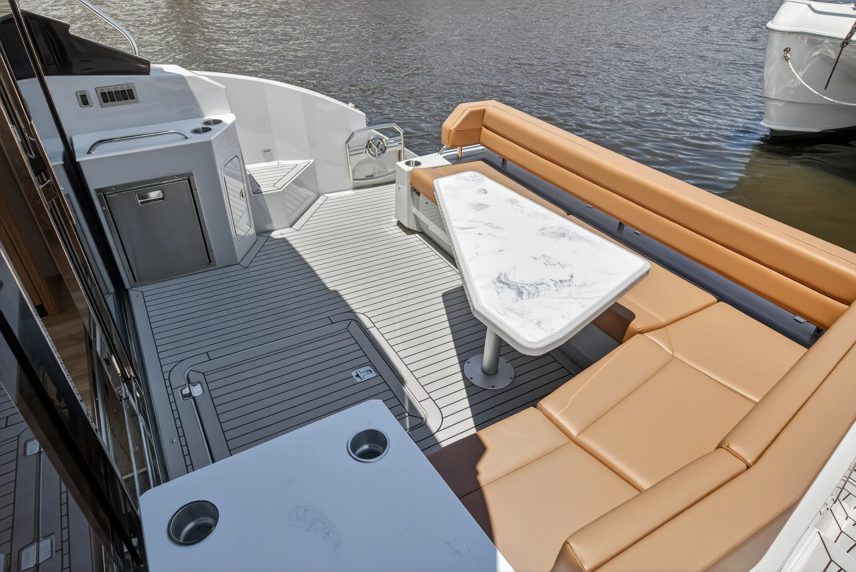 2026 Cruisers Yachts 46 Cantius Image Thumbnail #85