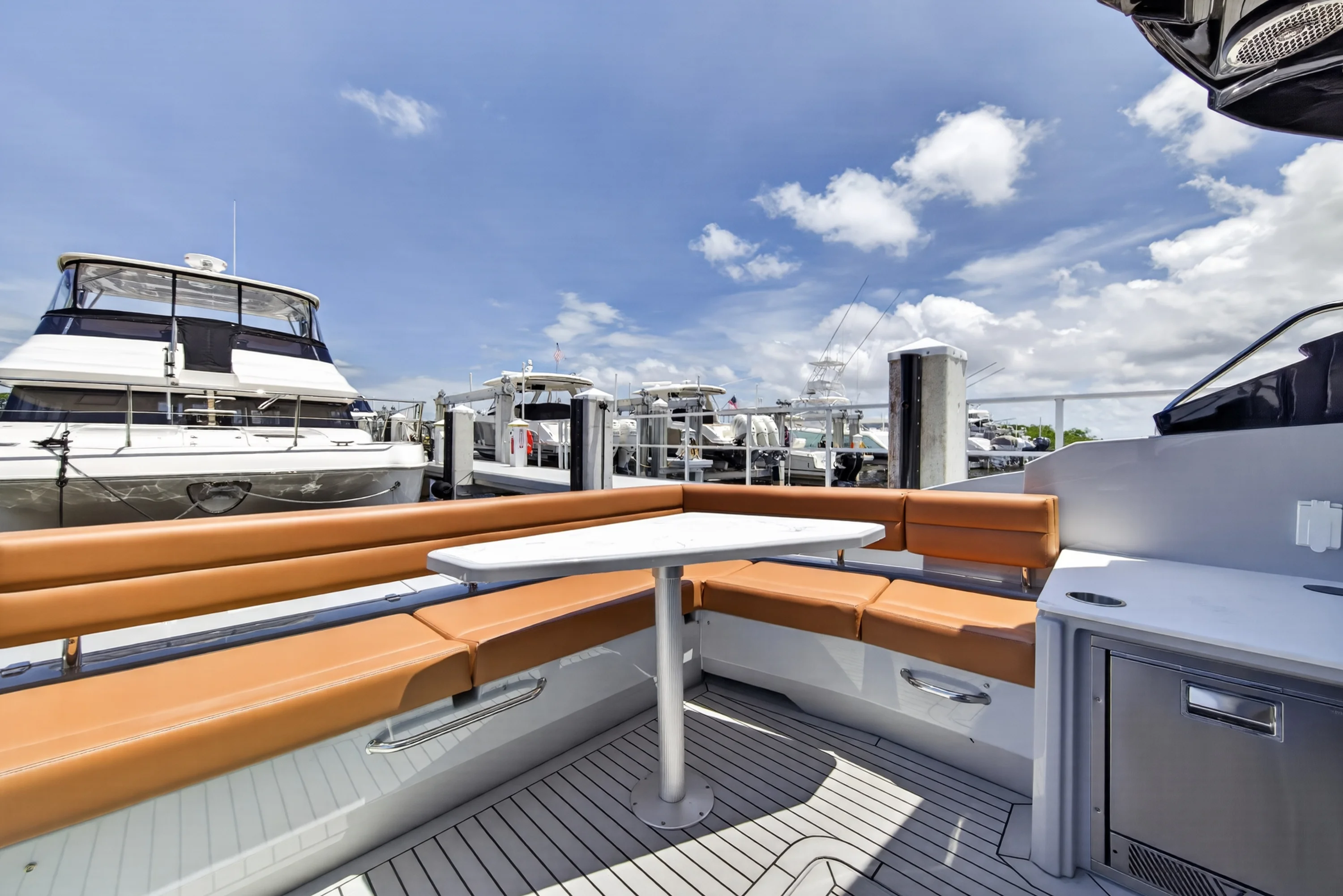 2026 Cruisers Yachts 46 Cantius Image Thumbnail #66