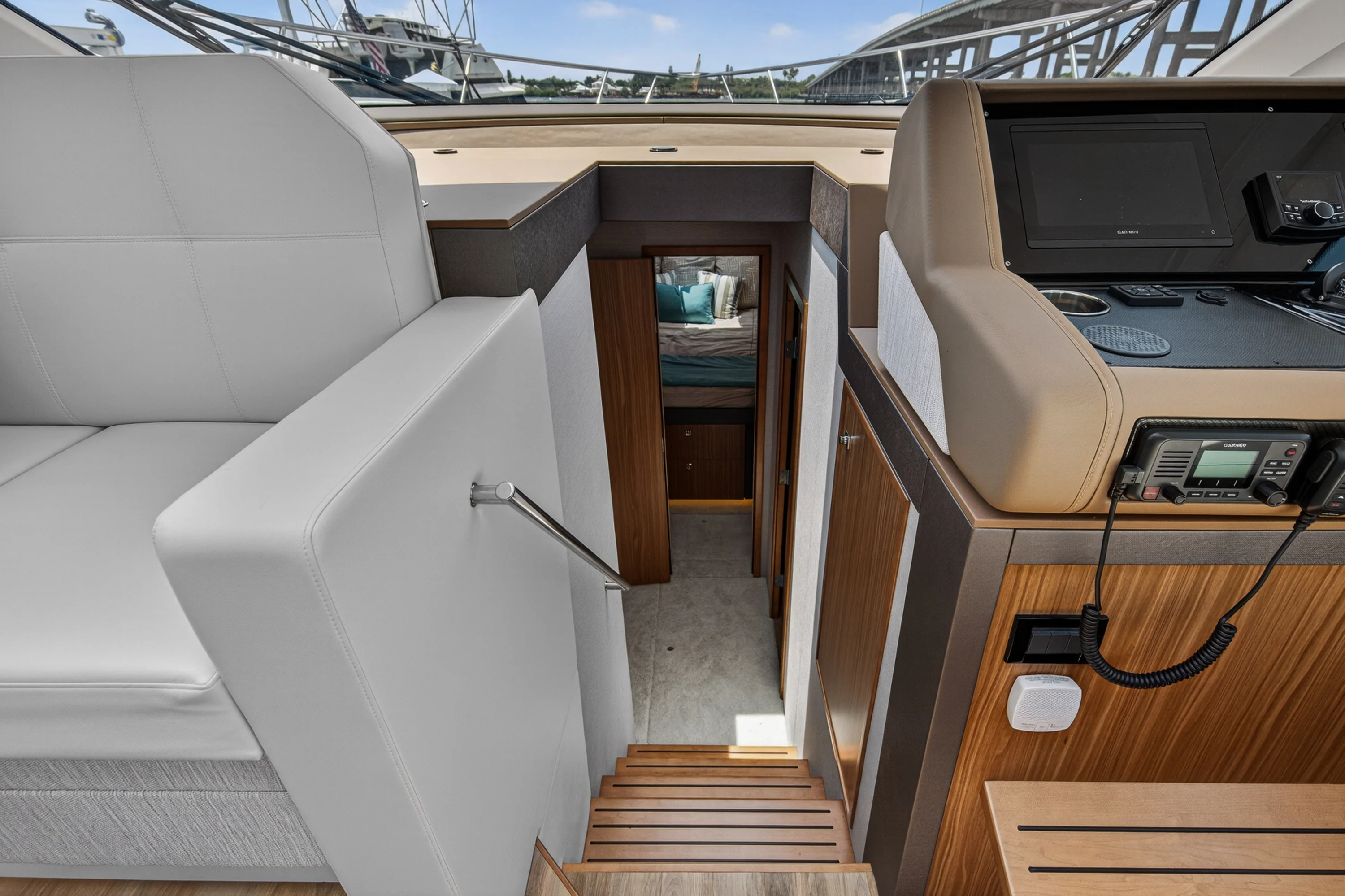 2026 Cruisers Yachts 46 Cantius Image Thumbnail #41