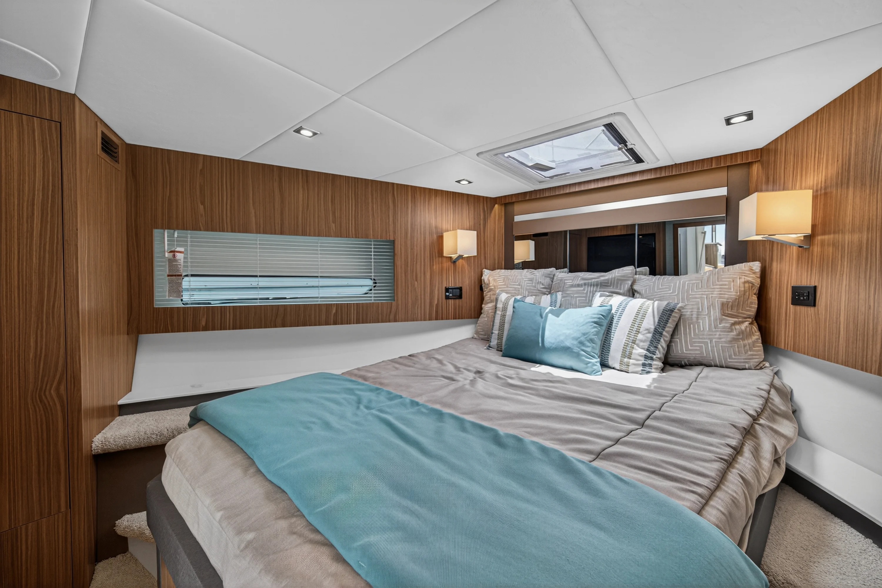 2026 Cruisers Yachts 46 Cantius Image Thumbnail #44