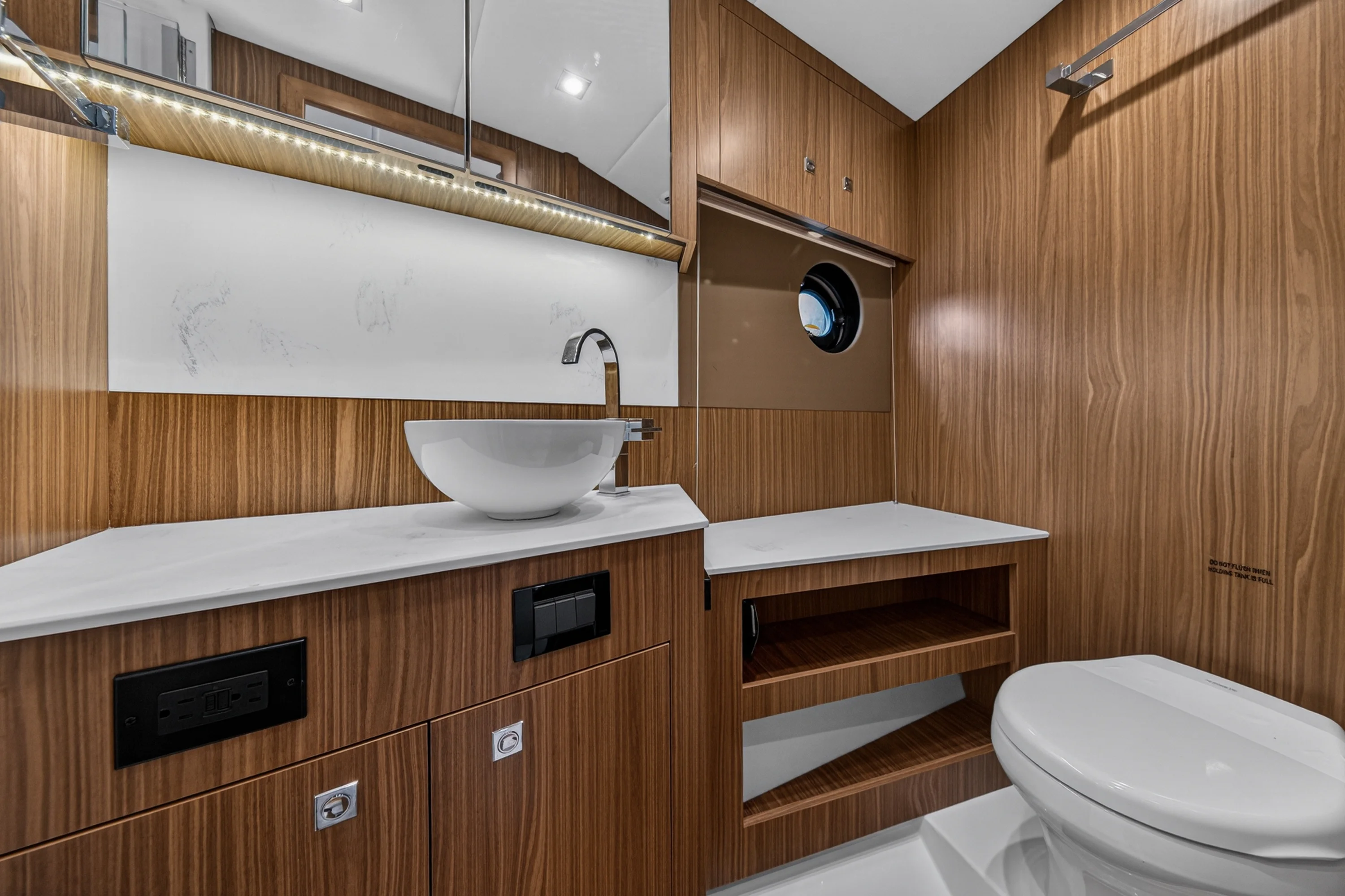 2026 Cruisers Yachts 46 Cantius Image Thumbnail #53