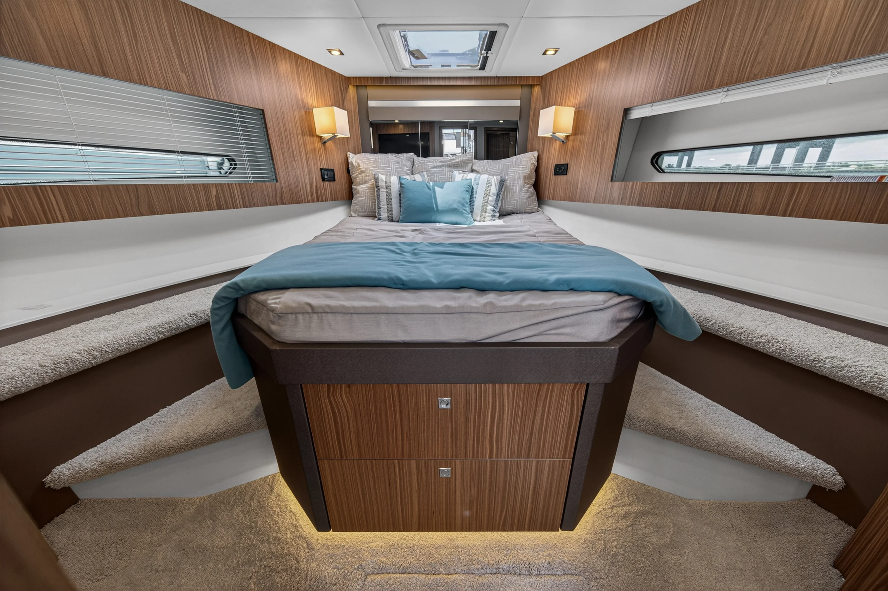 2026 Cruisers Yachts 46 Cantius Image Thumbnail #43
