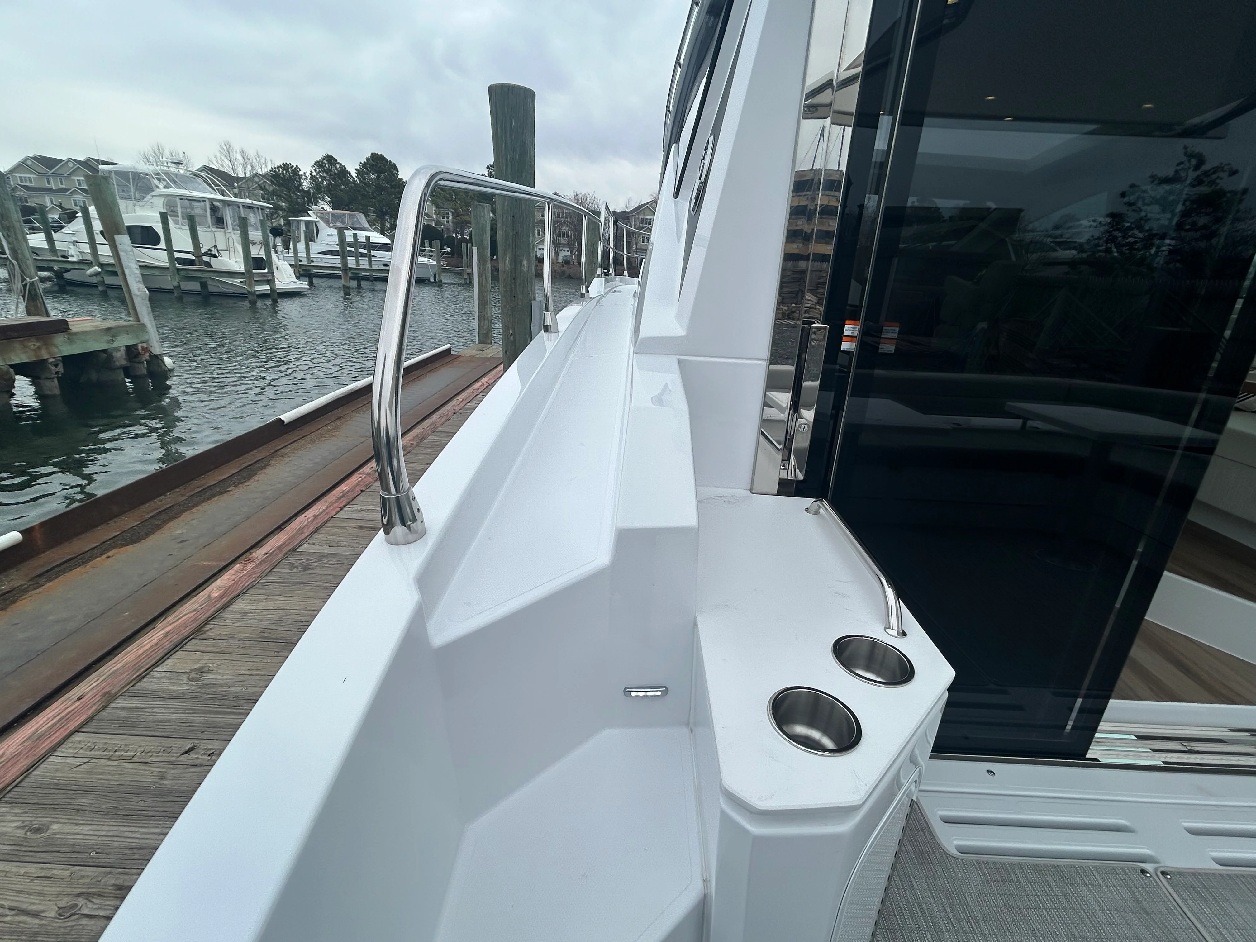 2026 Cruisers Yachts 42 Cantius Image Thumbnail #58