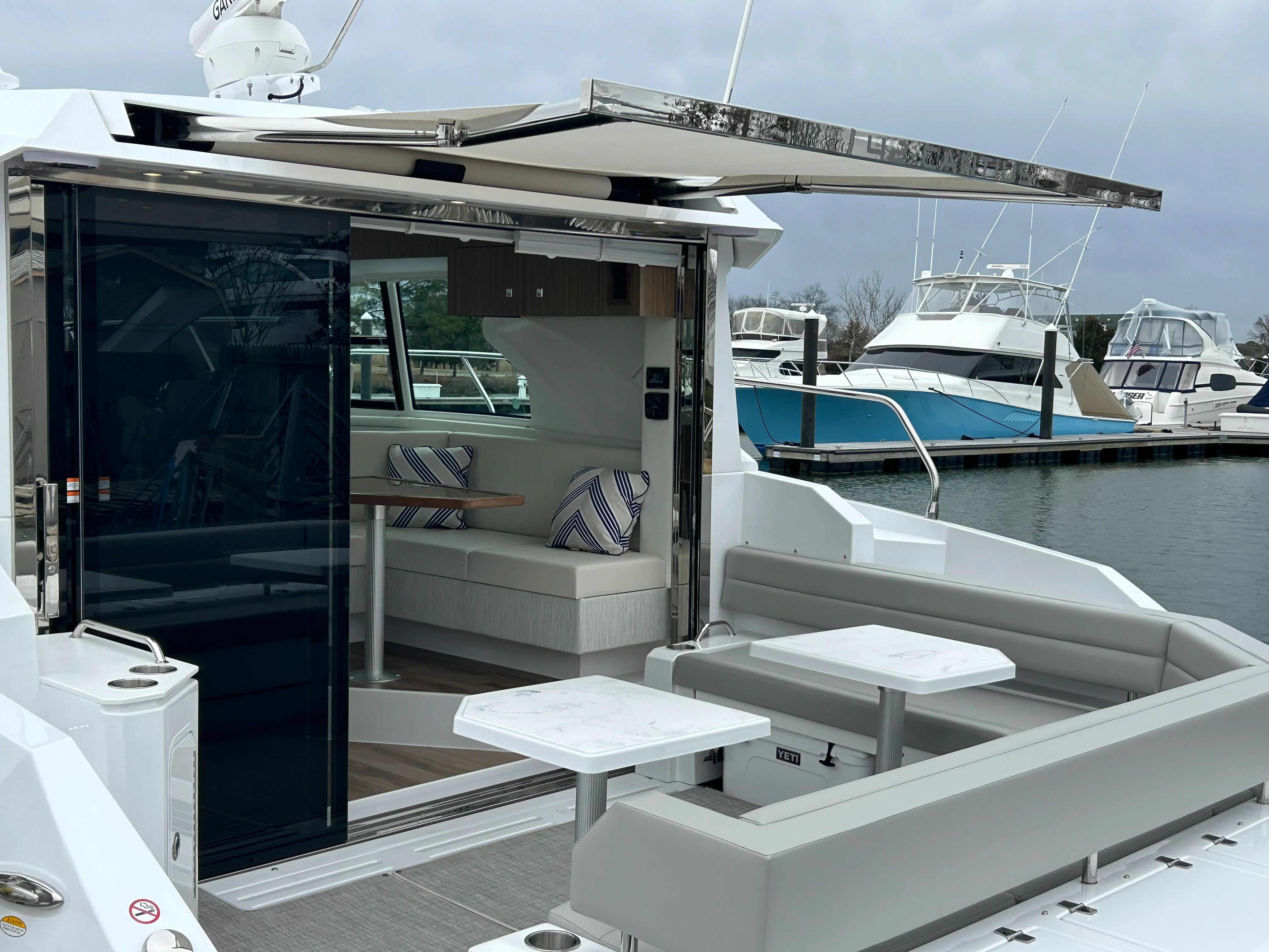 2026 Cruisers Yachts 42 Cantius Image Thumbnail #15