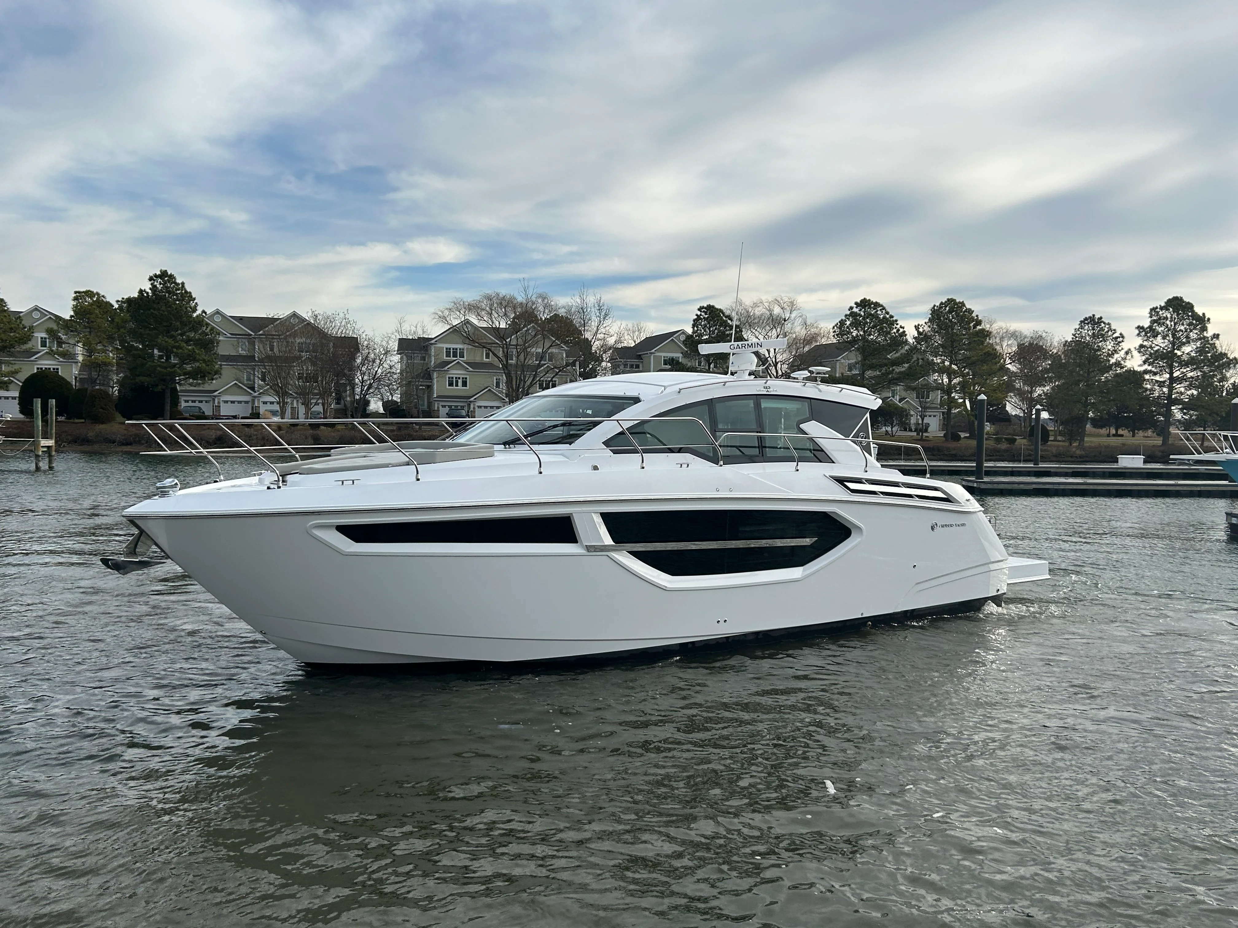 2026 Cruisers Yachts 42 Cantius Image Thumbnail #4