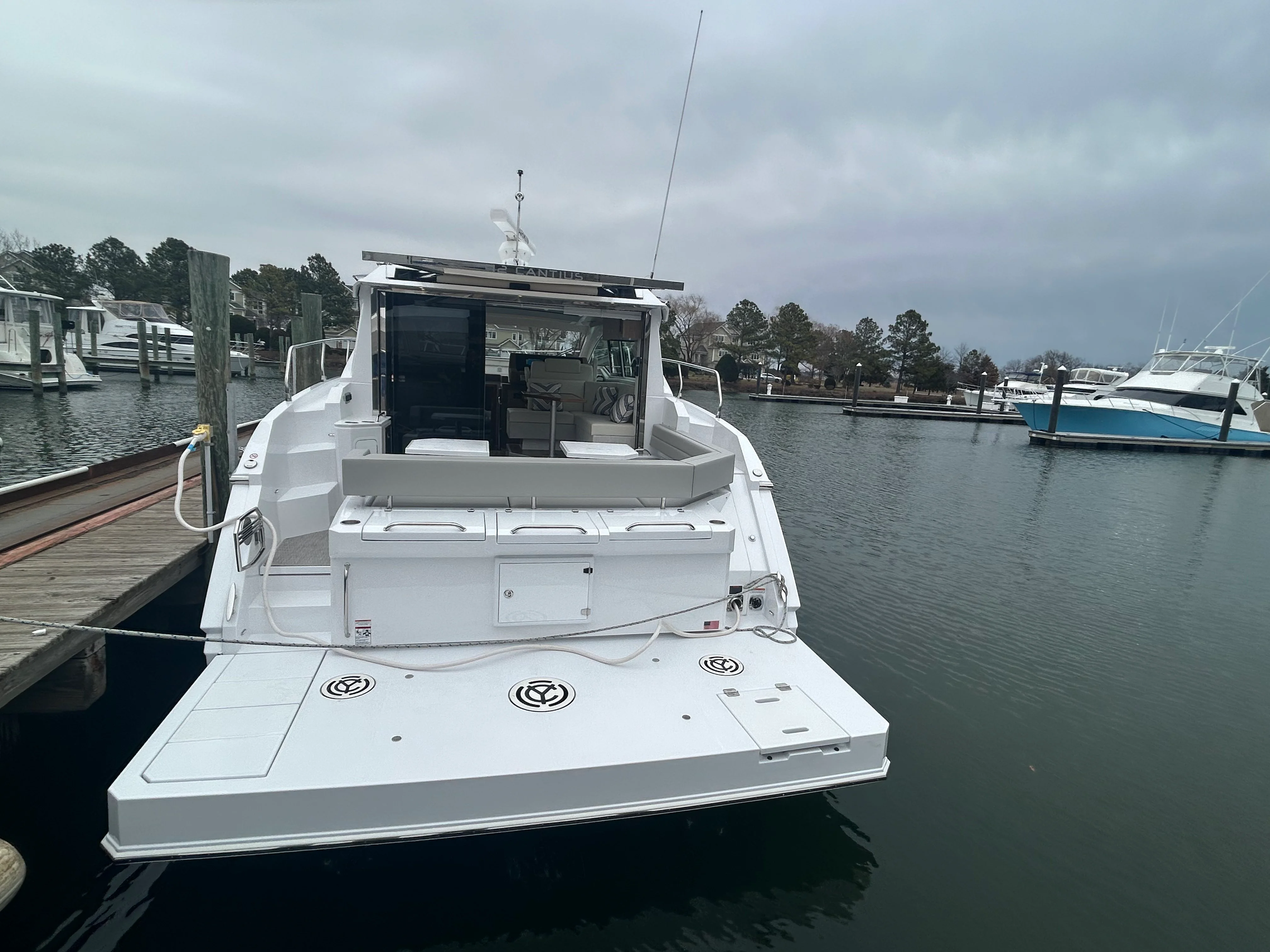 2026 Cruisers Yachts 42 Cantius Image Thumbnail #8