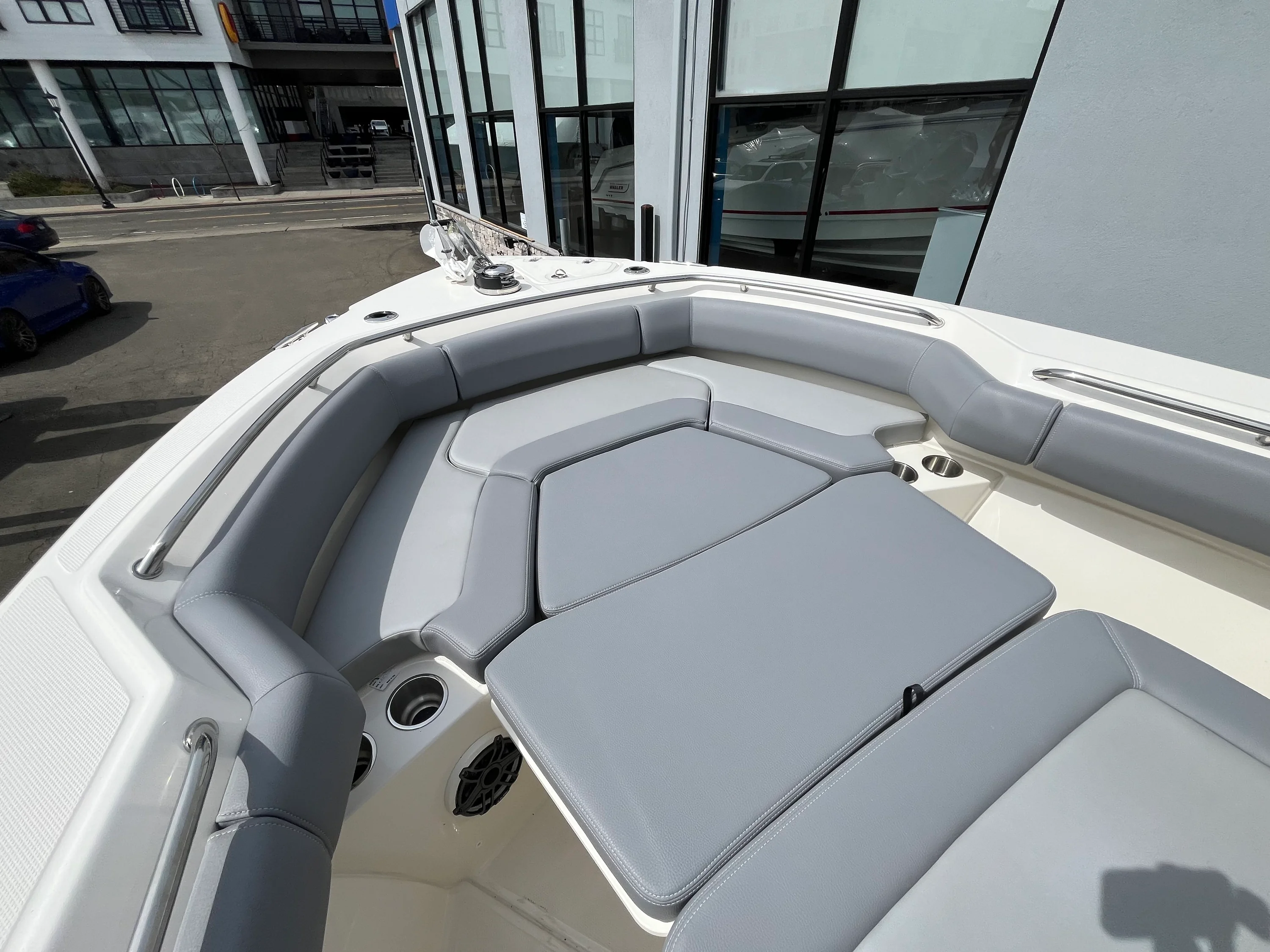 2026 Boston Whaler 250 Outrage Image Thumbnail #40