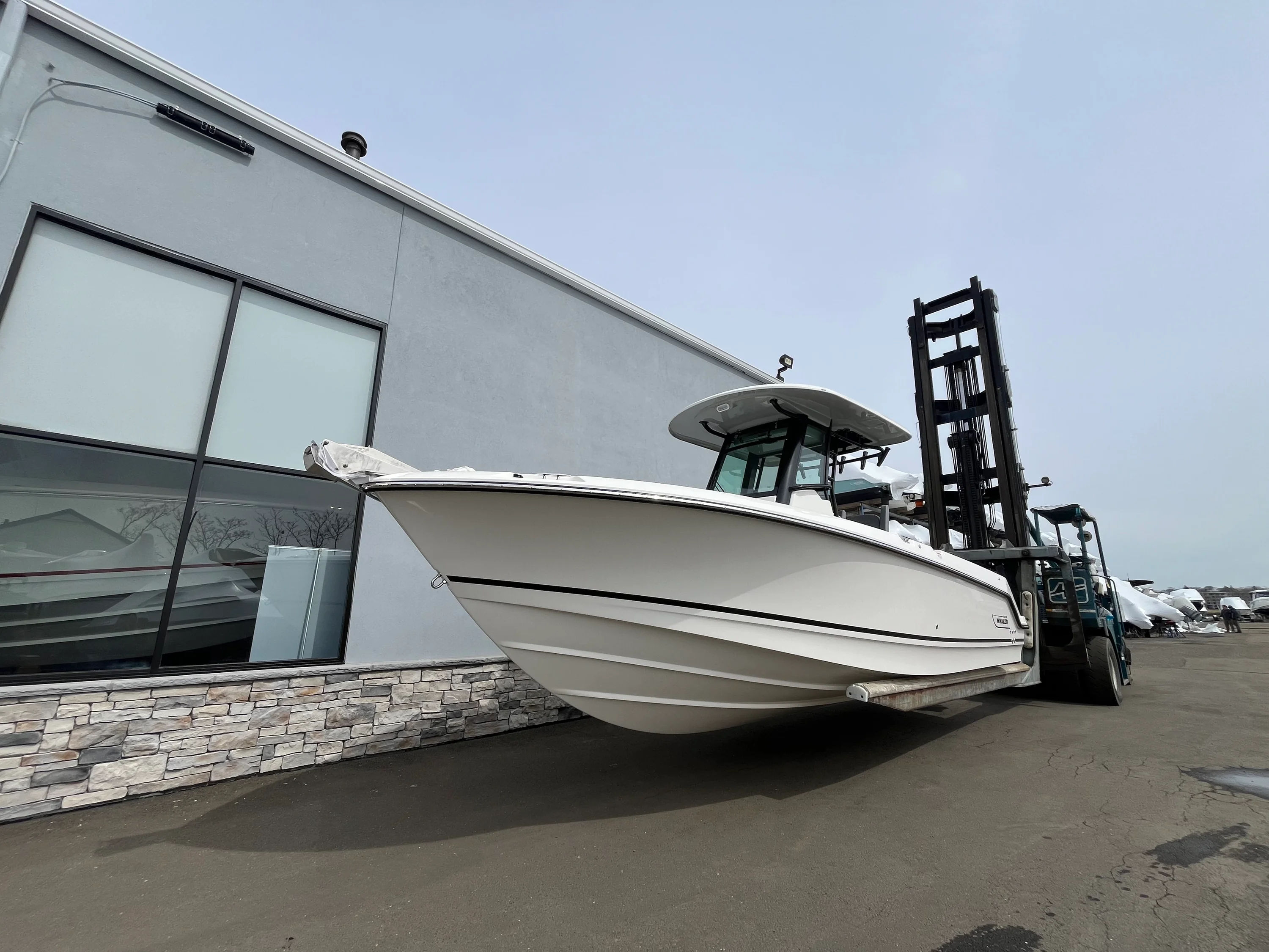 2026 Boston Whaler 250 Outrage Image Thumbnail #2