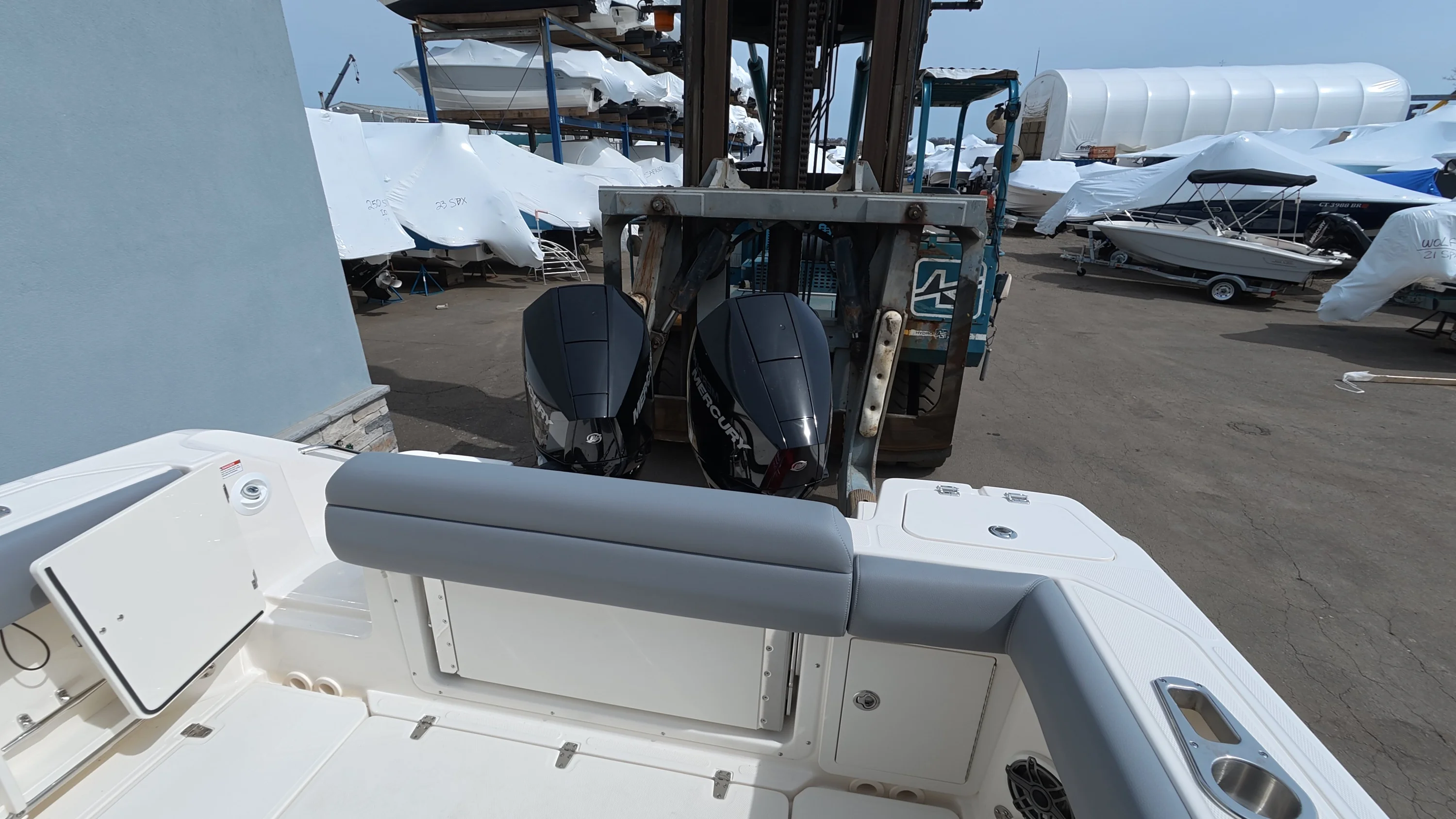 2026 Boston Whaler 250 Outrage Image Thumbnail #5