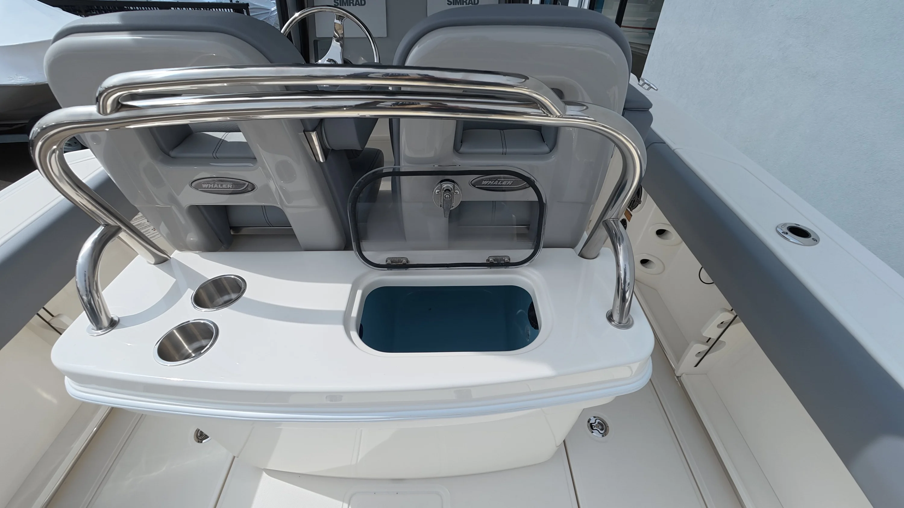 2026 Boston Whaler 250 Outrage Image Thumbnail #18