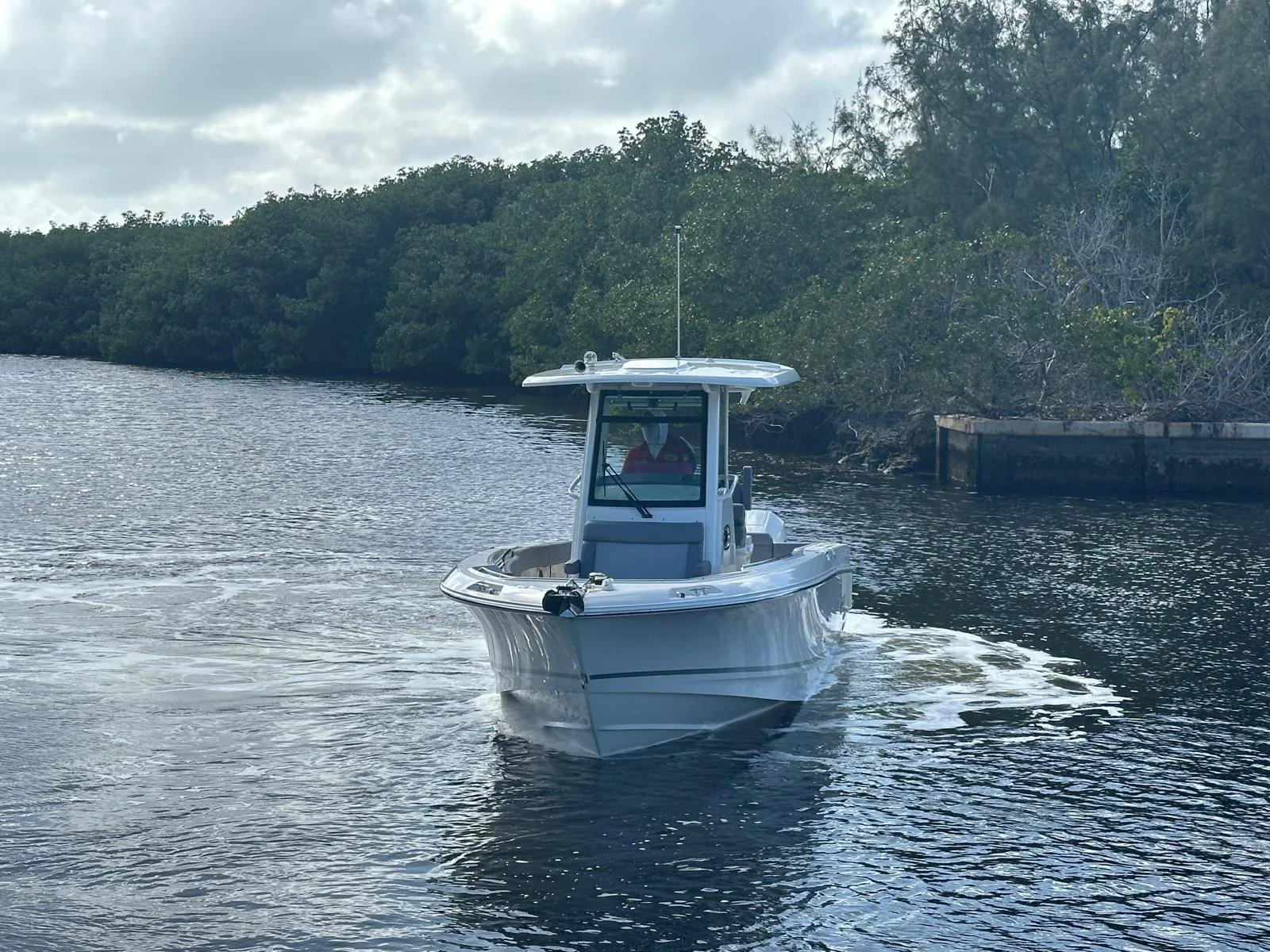 2026 Boston Whaler 250 Outrage Image Thumbnail #11