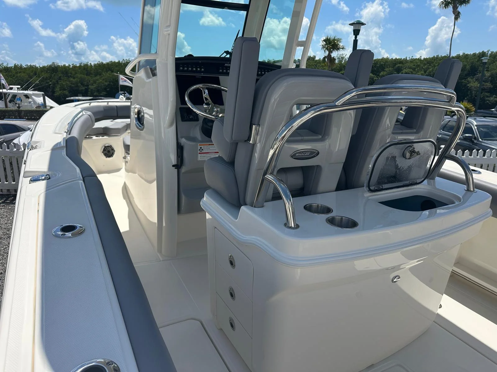 2026 Boston Whaler 250 Outrage Image Thumbnail #23
