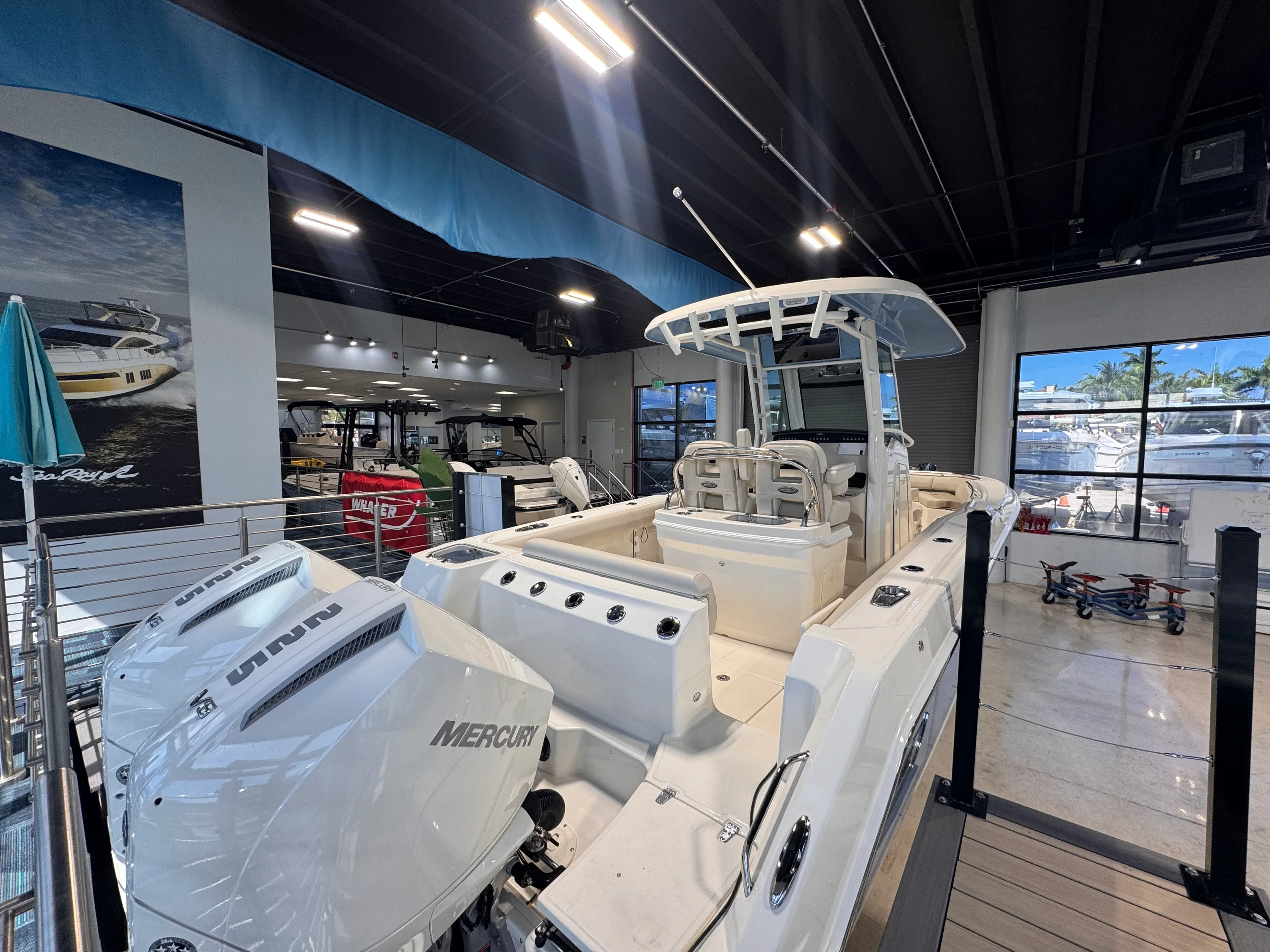 2026 Boston Whaler 250 Outrage Image Thumbnail #4