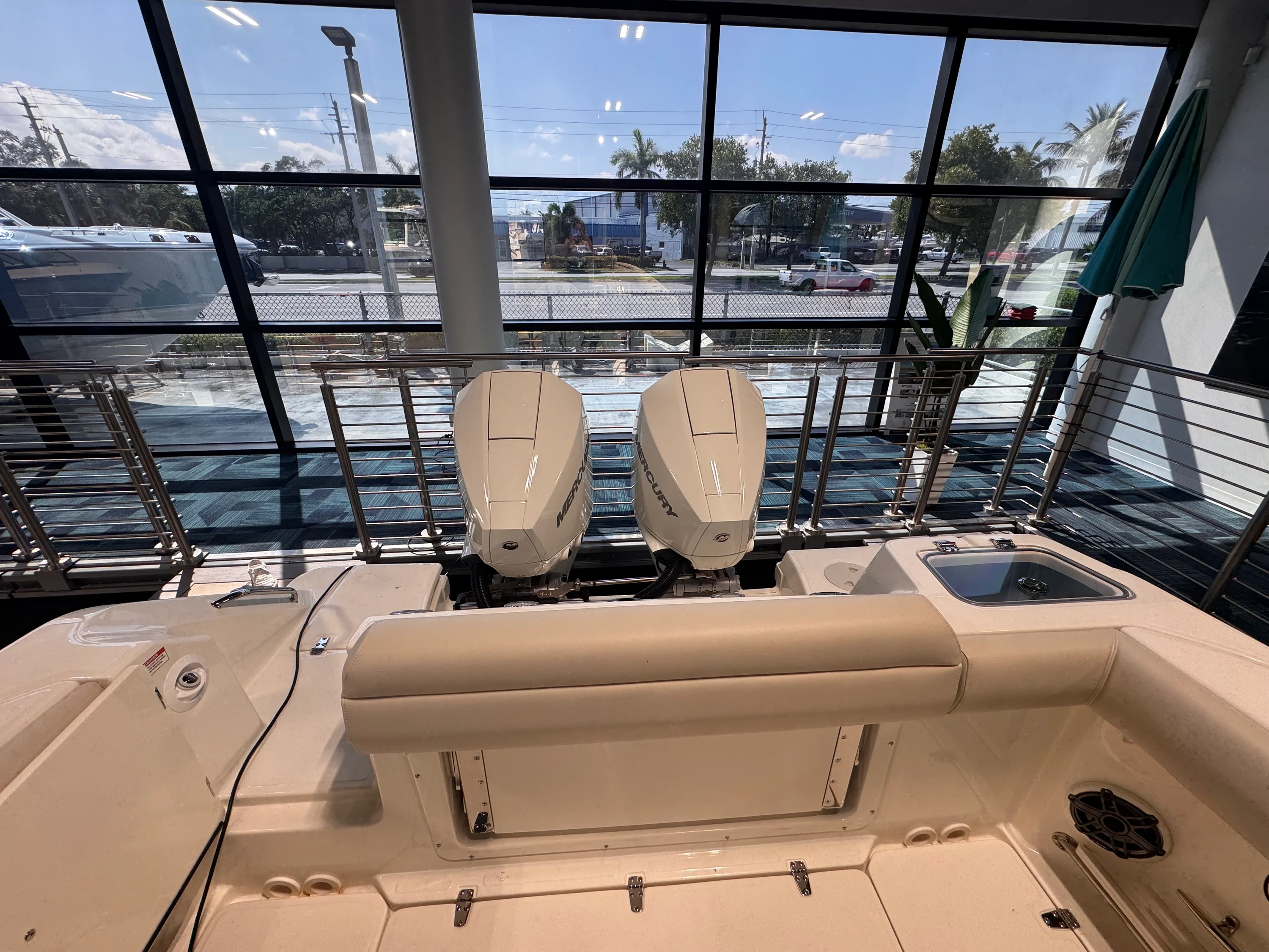 2026 Boston Whaler 250 Outrage Image Thumbnail #6
