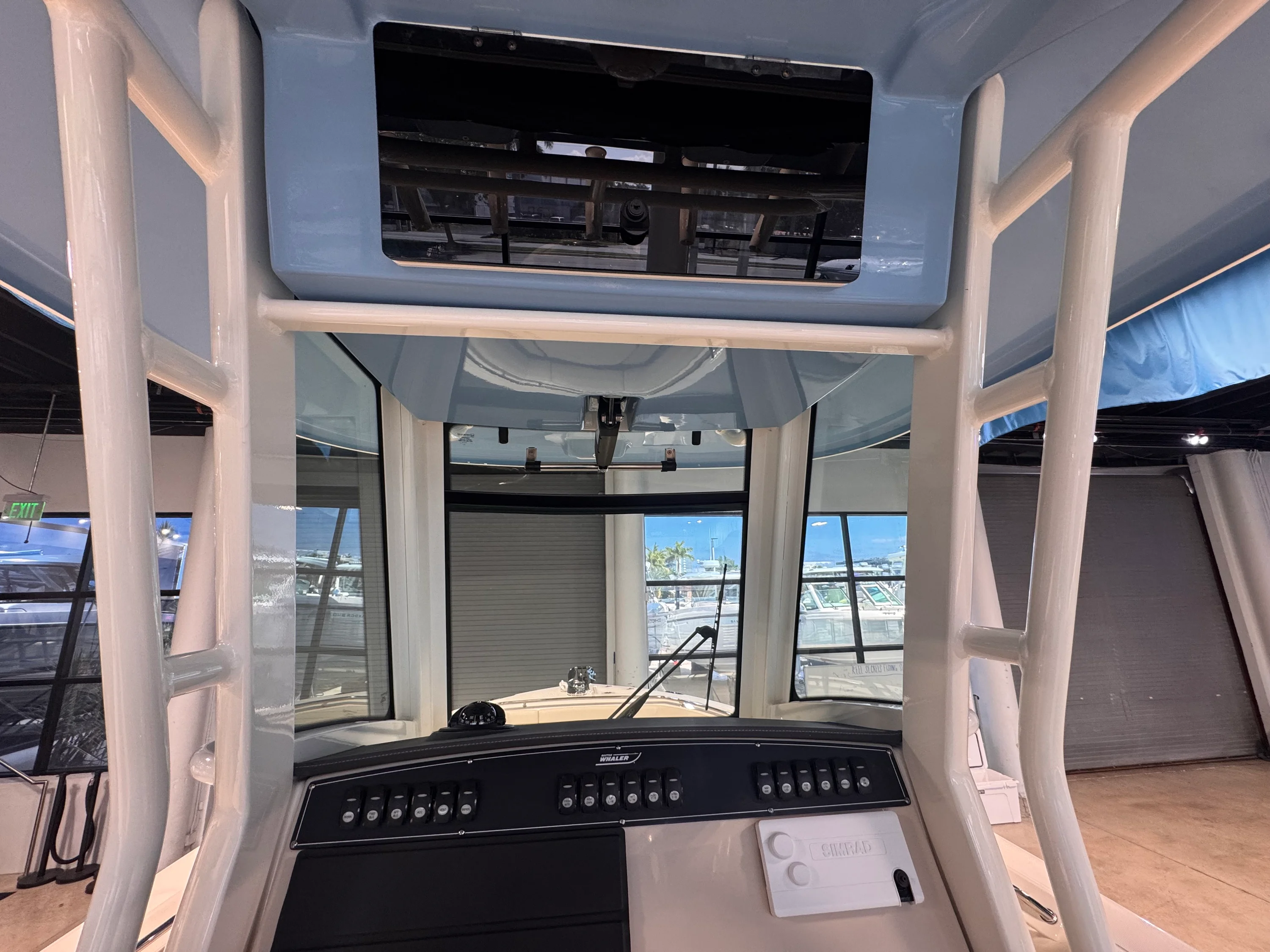 2026 Boston Whaler 250 Outrage Image Thumbnail #16