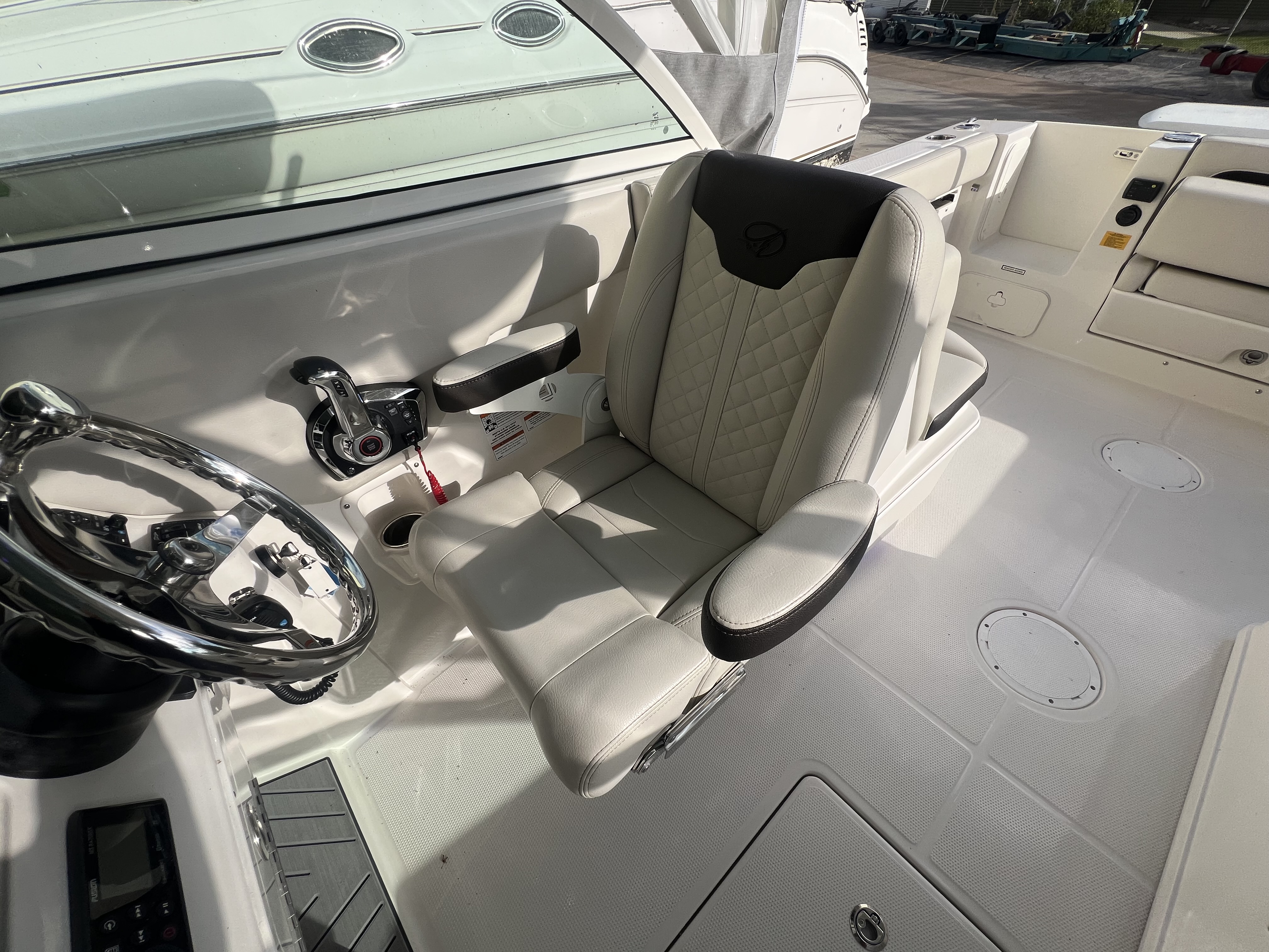 2023 Sailfish 245 DC Image Thumbnail #14