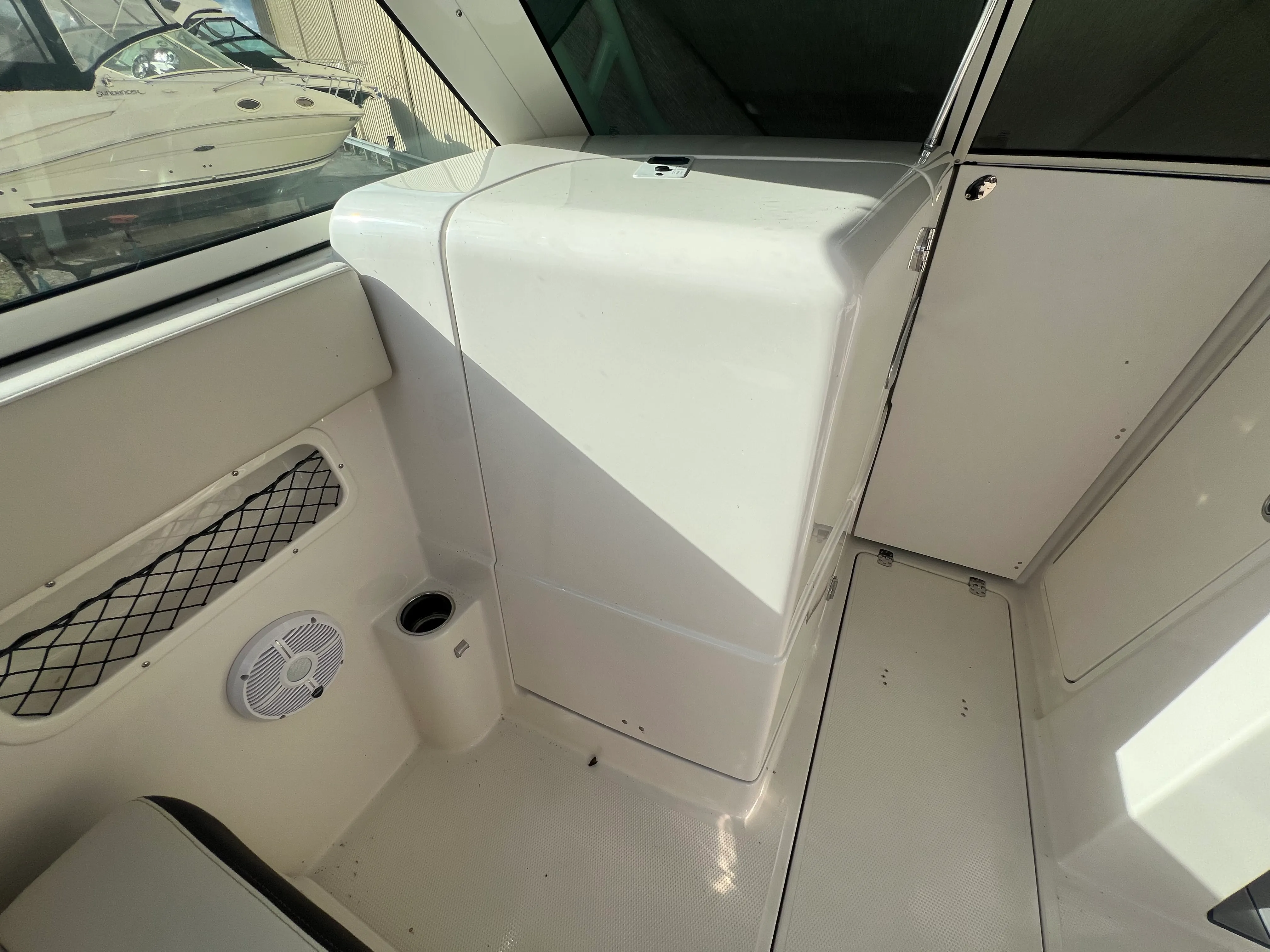 2023 Sailfish 245 DC Image Thumbnail #18