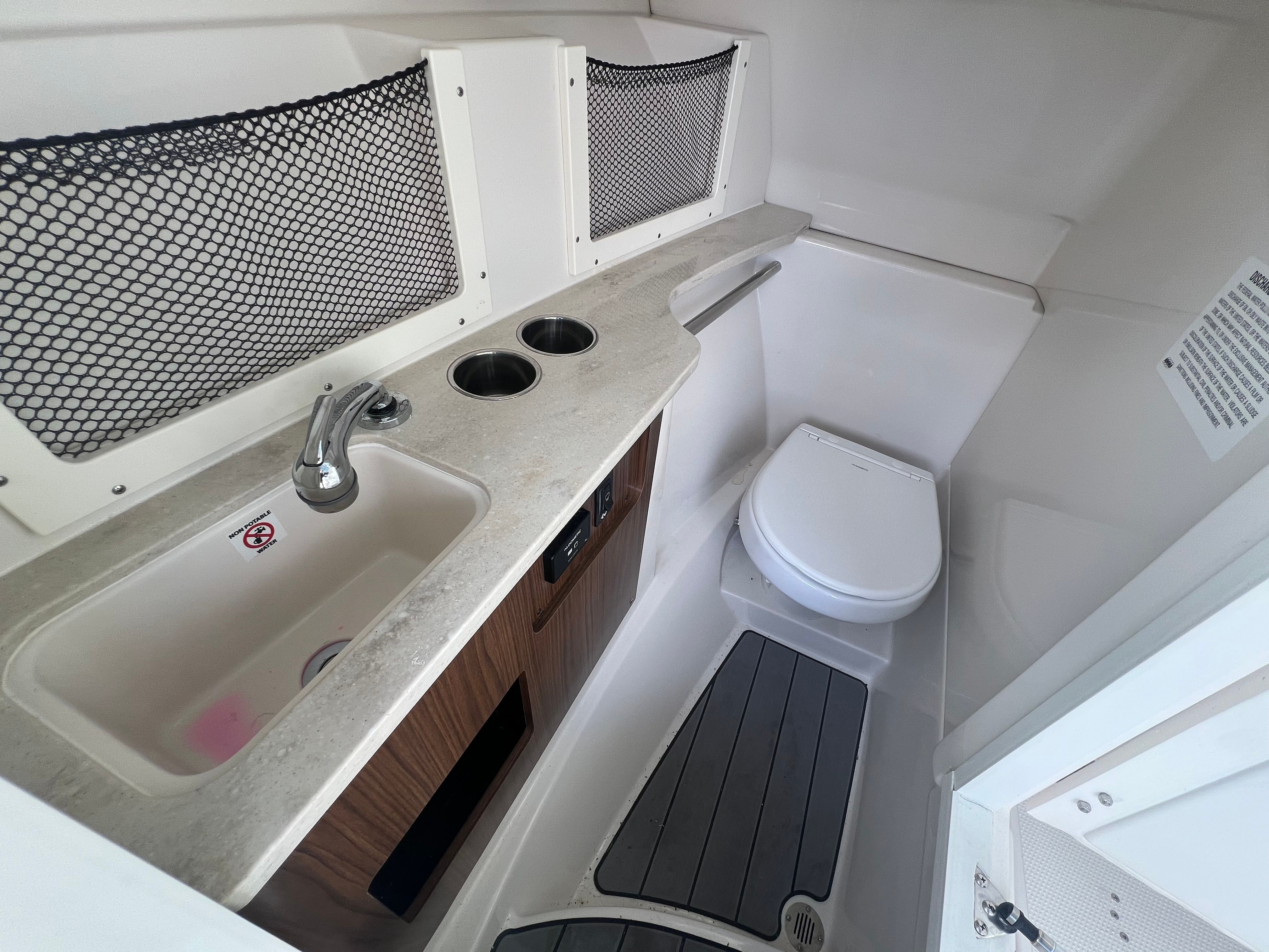 2023 Sailfish 245 DC Image Thumbnail #20