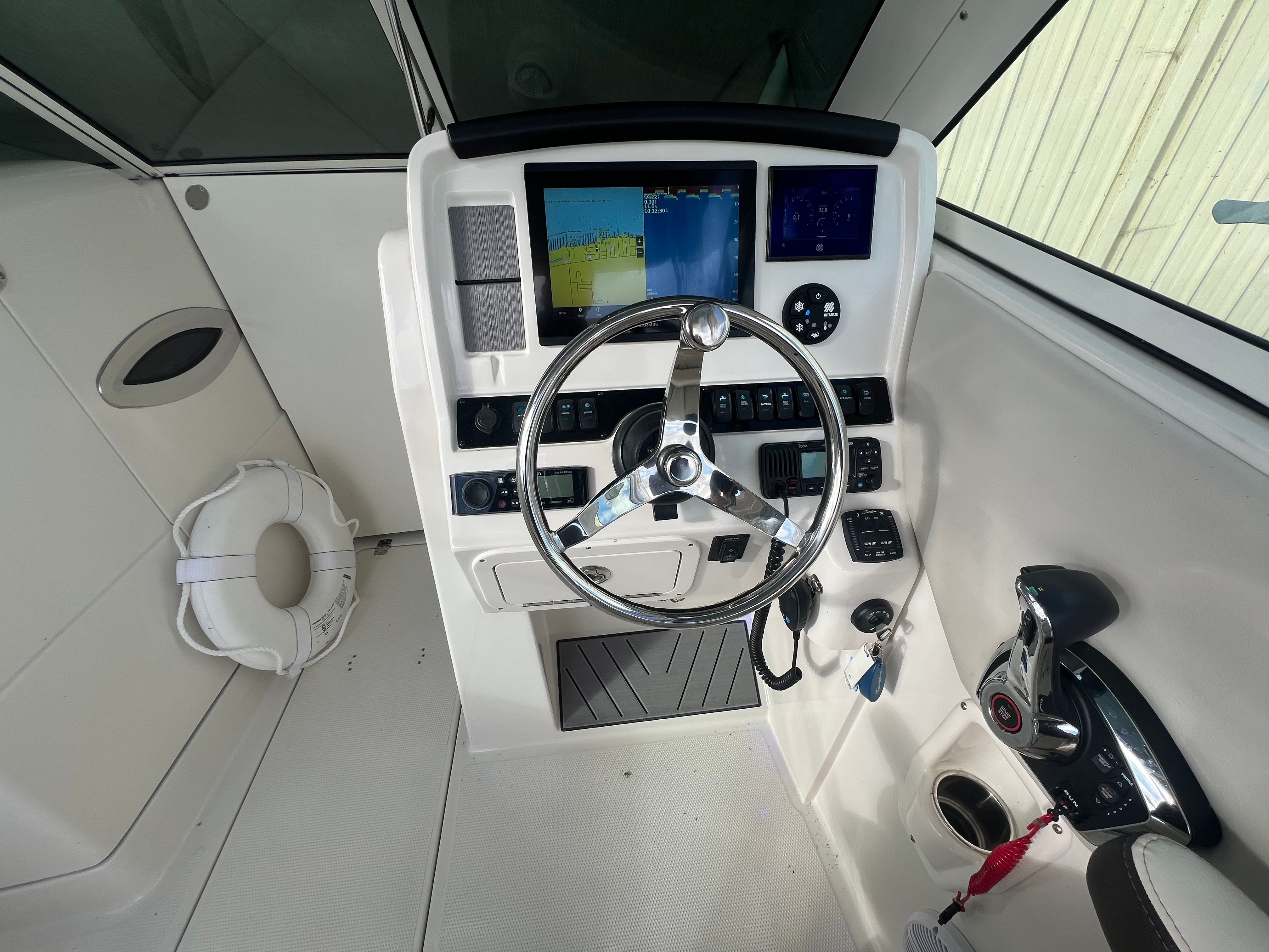 2023 Sailfish 245 DC Image Thumbnail #9