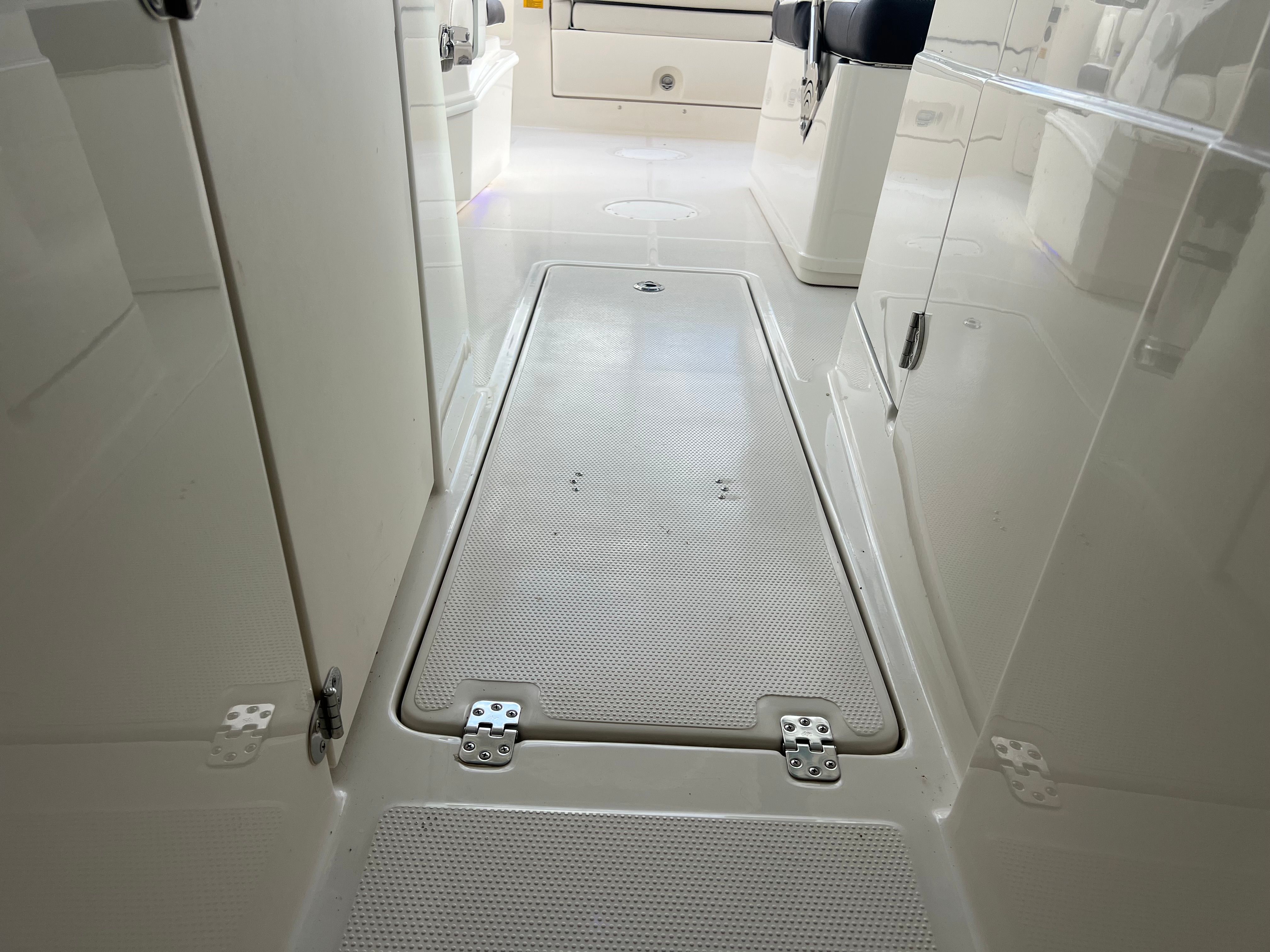 2023 Sailfish 245 DC Image Thumbnail #26