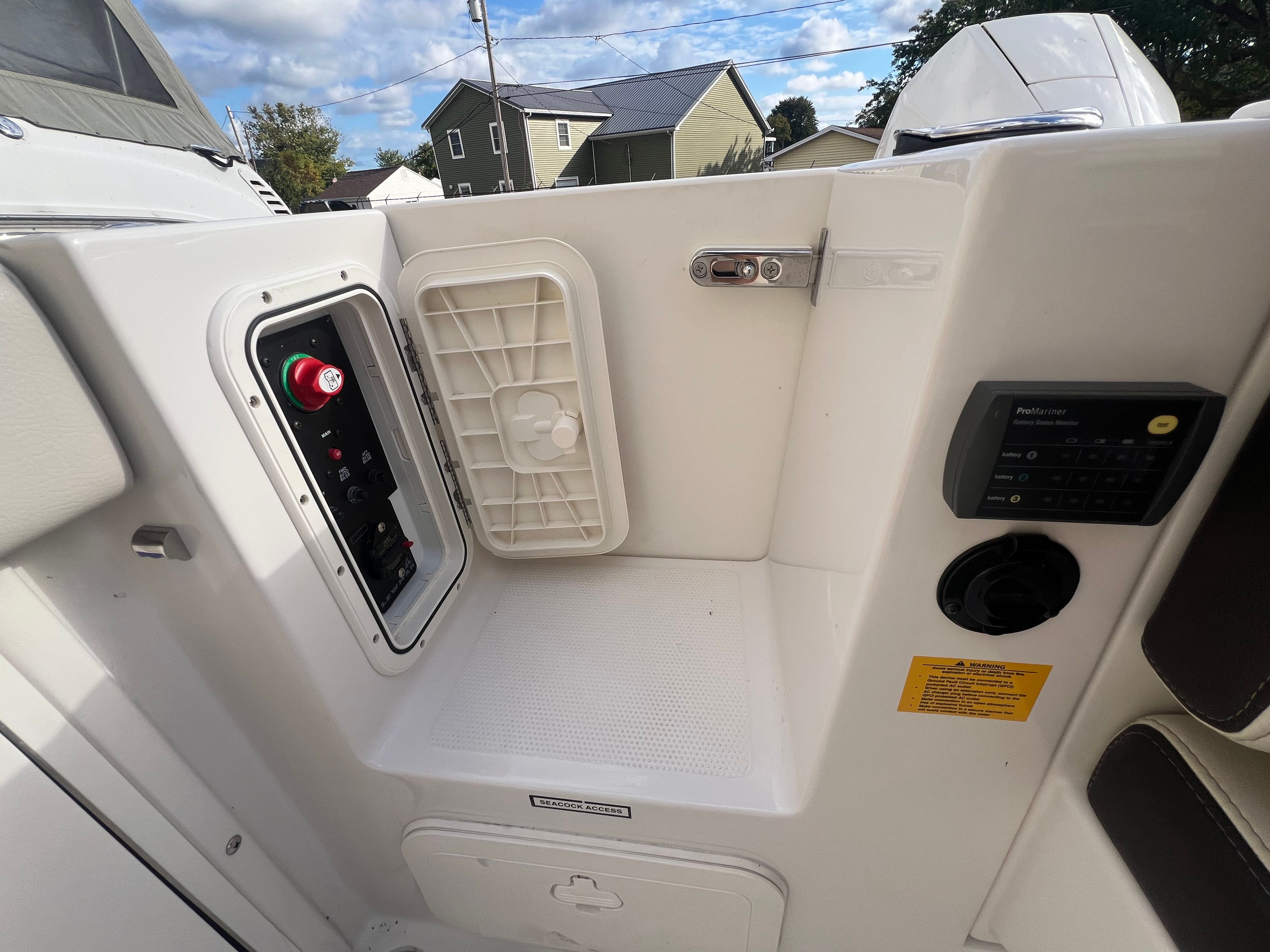 2023 Sailfish 245 DC Image Thumbnail #22