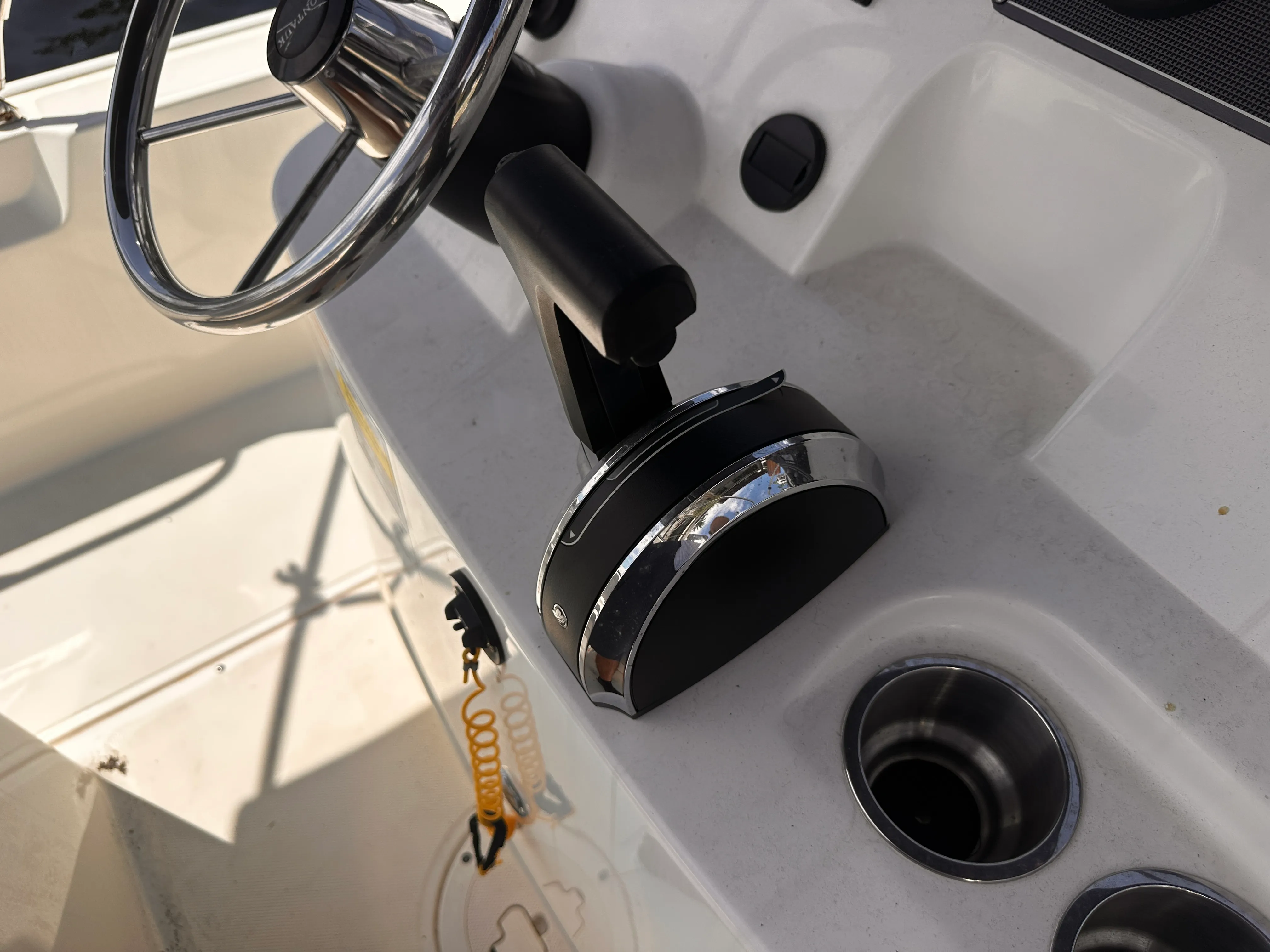 2024 Boston Whaler 190 MONTAUK Image Thumbnail #22